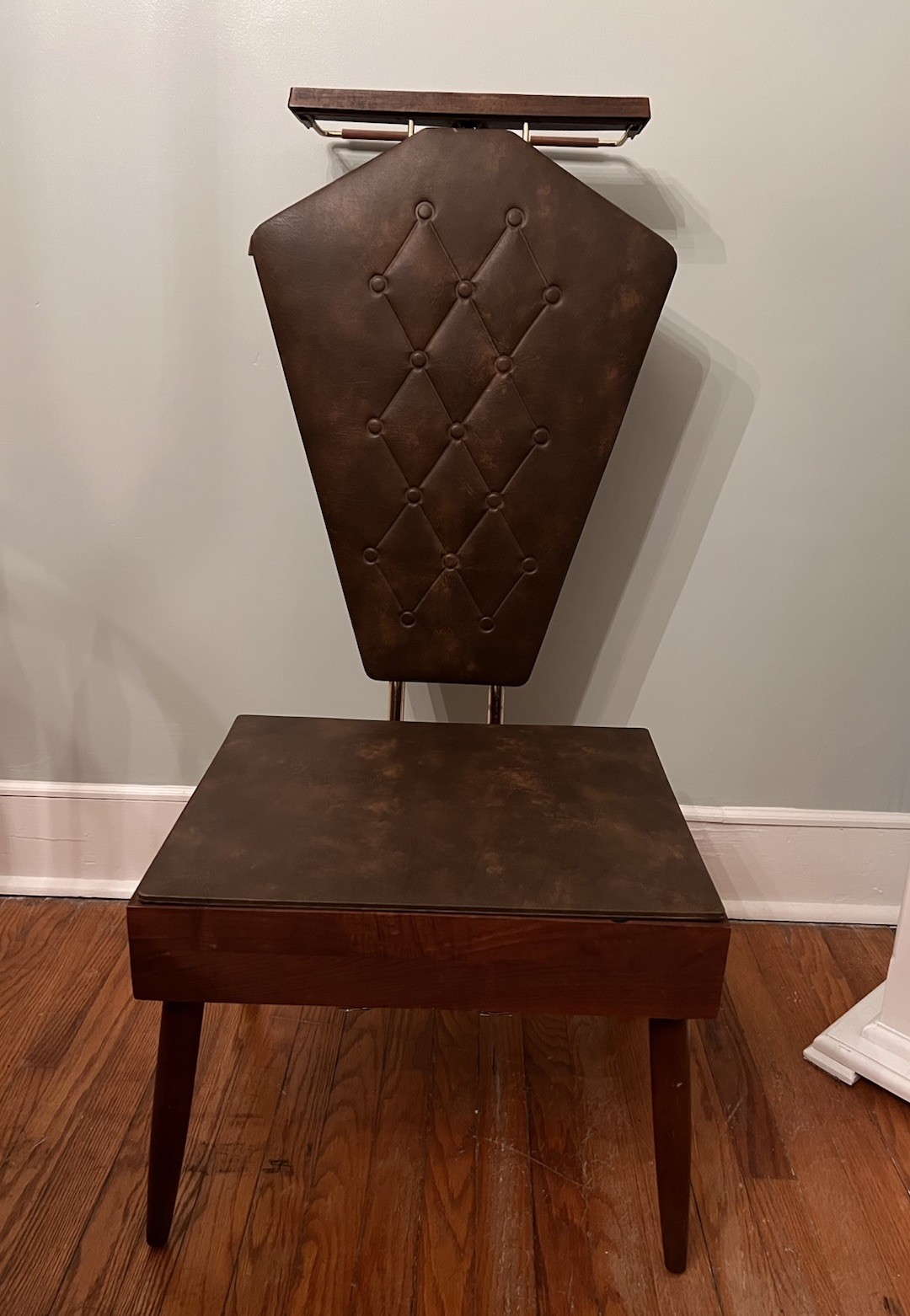 Vintage Butler Valet Gentlemans Chair w/ Coat Hanger, Seat Storage And Tray
