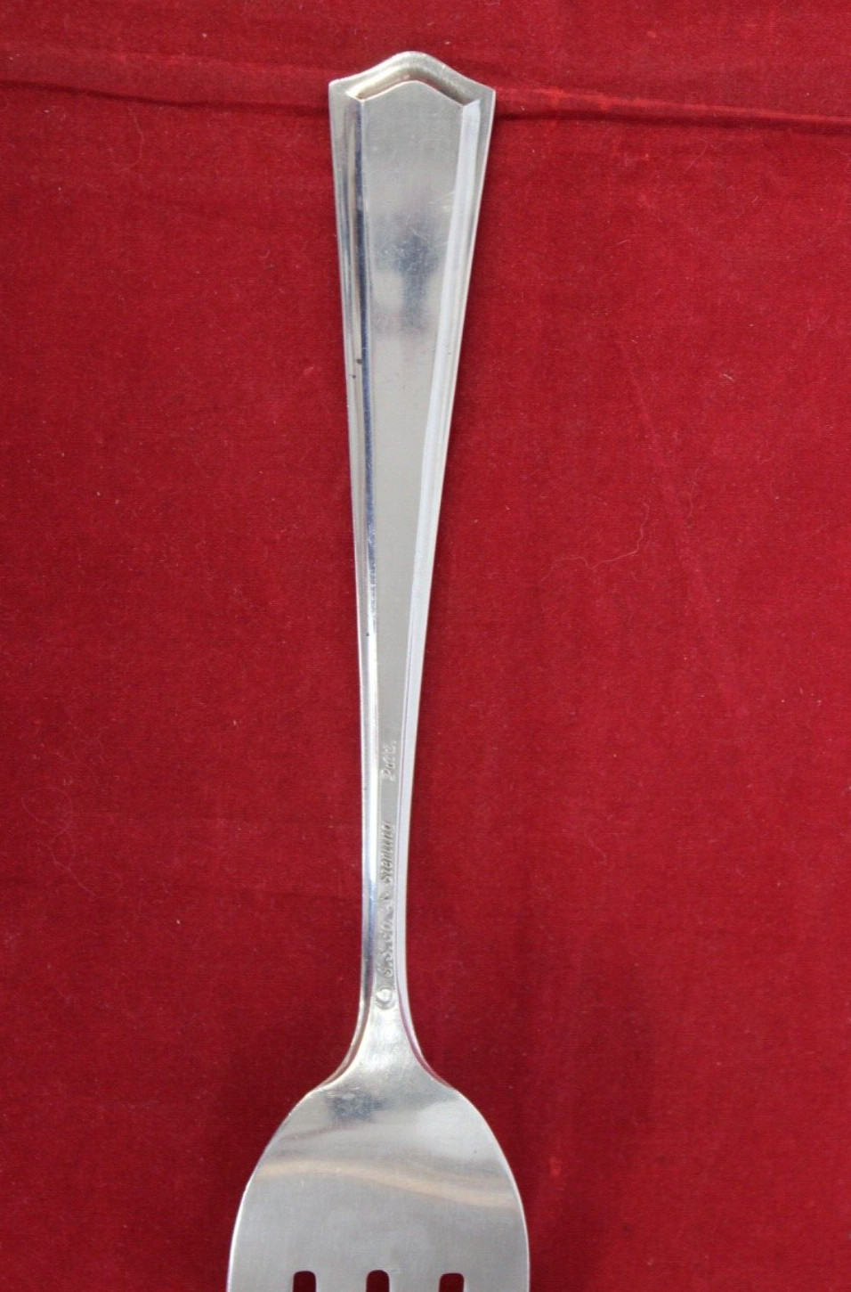 International Deerfield-Beacon Hill Sterling Silver Cold Meat Serving Fork 70.8G