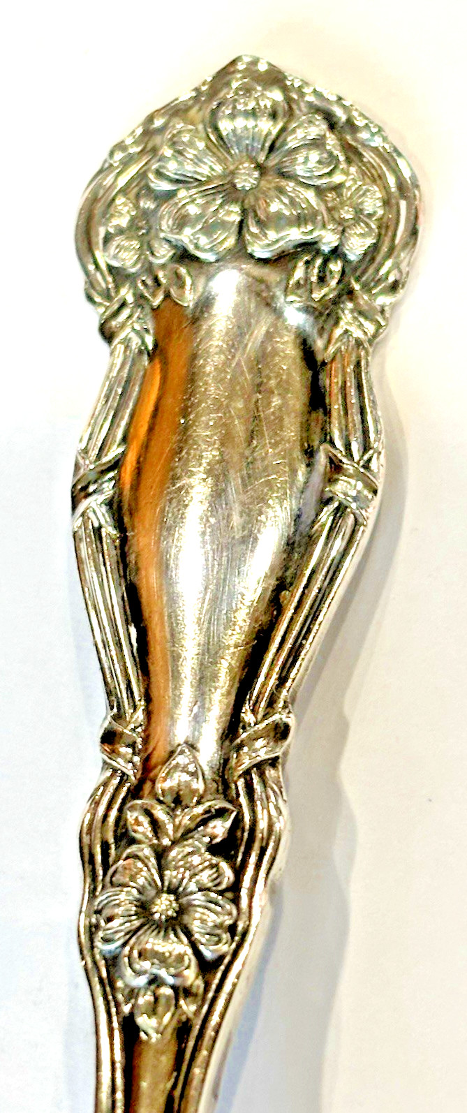 Rogers Bros Silver Plate Arbutus 1908 Twist Handle Master Butter Knife