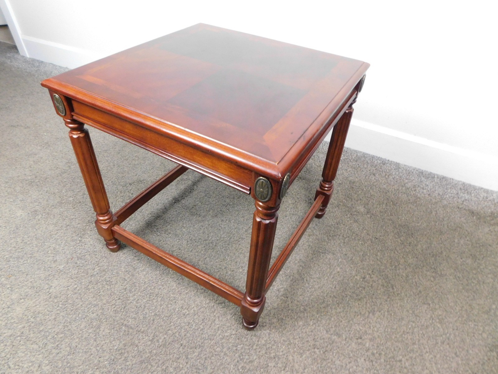 20″ Square Side End Lamp Table Mahogany Finish Empire – Stack TV Tray Base STYLE