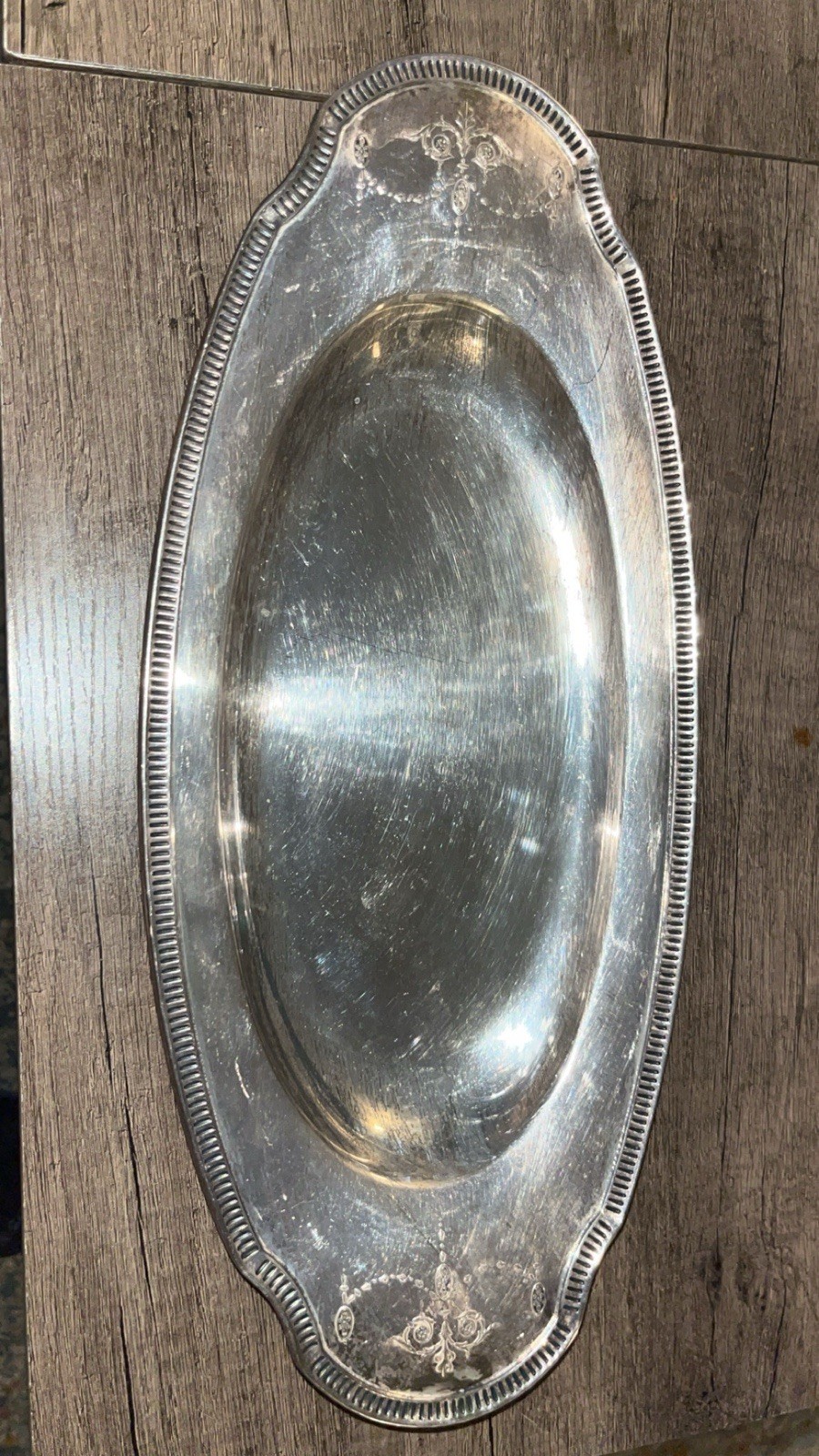 ONEIDA COMMUNITY Plate 1921 GROSVENOR 11950 Silver Bread Serving Platter 14”