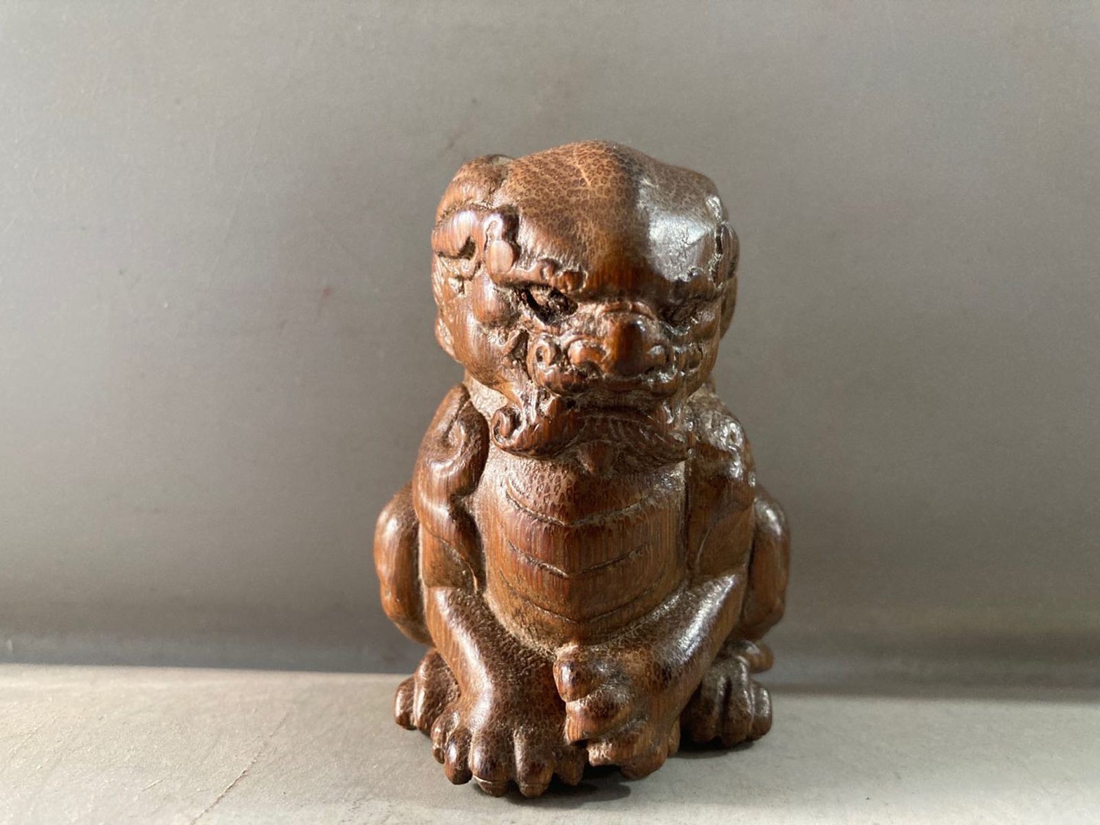 Chinese Natural Old Bamboo Root Hand-carved Exquisite Kylin Statue Hand Piece 52