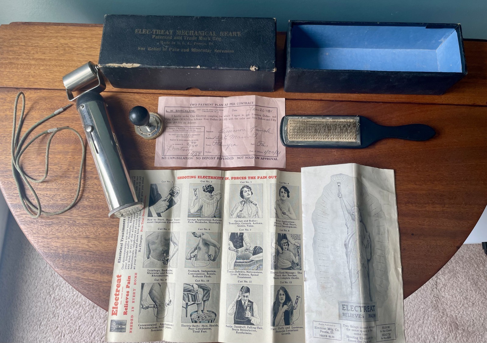 Rare 1920’s Medical Curiosity: Elec-Treat Mechanical Heart Pain Relief Device