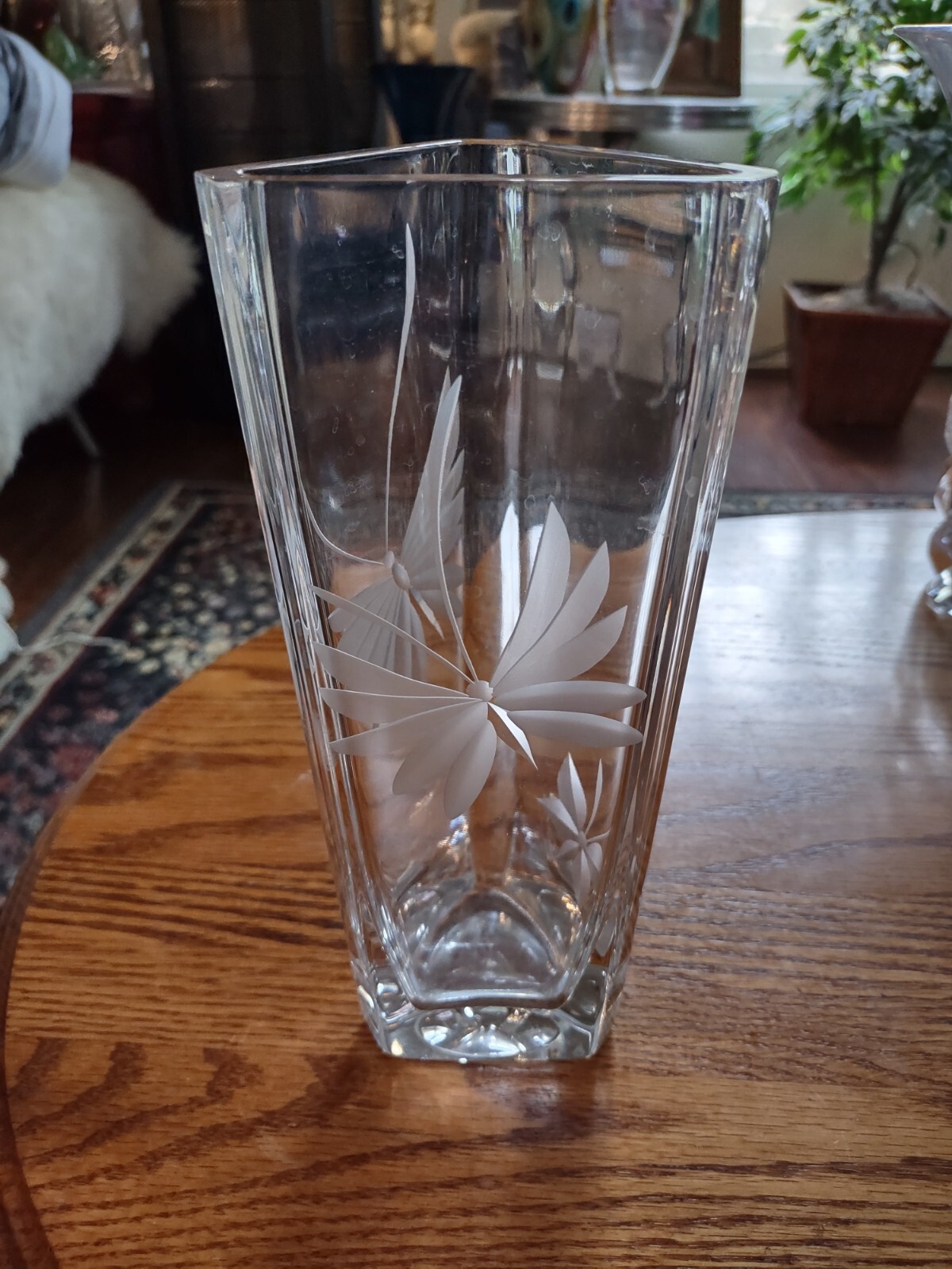 Mikasa butterfly crystal vase made in Slovenia 8.75 in tall