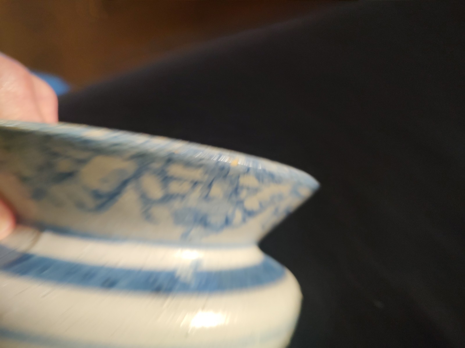 Vintage Blue and White Stoneware Spongeware Spittoon Cuspidor Stoneware – AS-IS