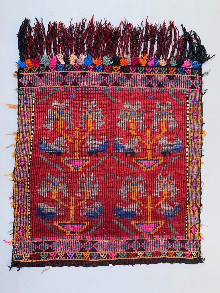 Medium Vintage Turkish Kilim Rug 114×104 cm Wool Kelim, Square