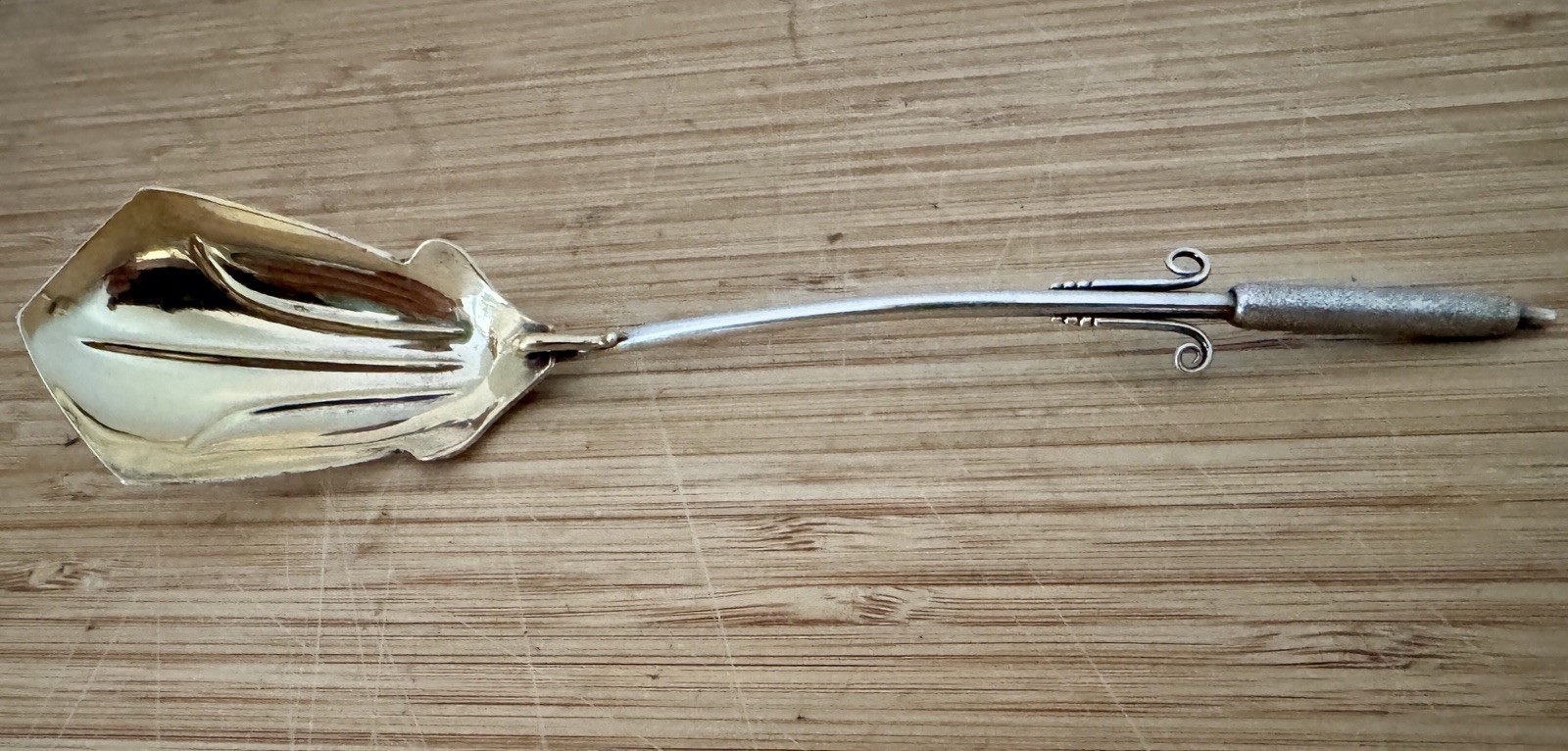 RARE WOOD HUGHES STERLING FIGURAL CATTAILS 7″ SUGAR SERVING SPOON C. 1875