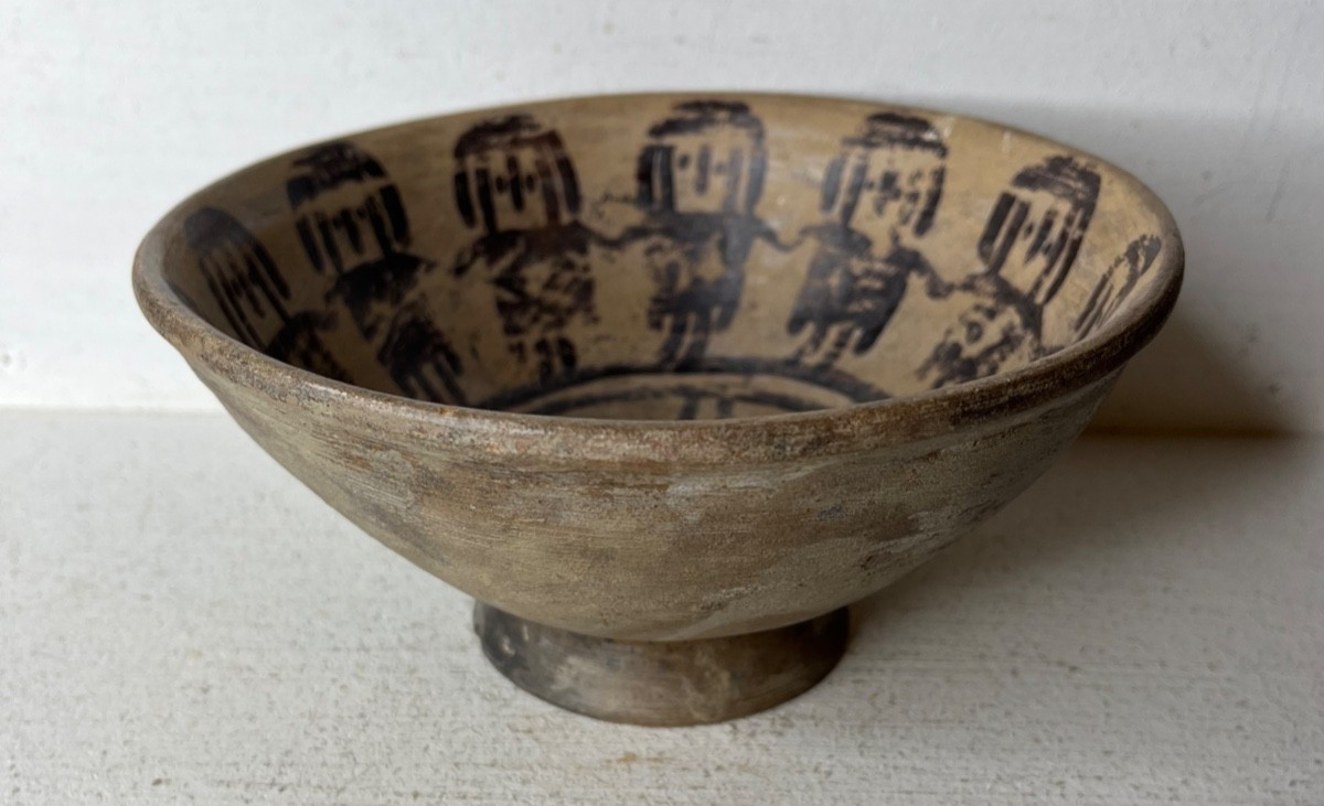 Pre-Columbian Pottery Pedestal Bowl Vessel Figural Design