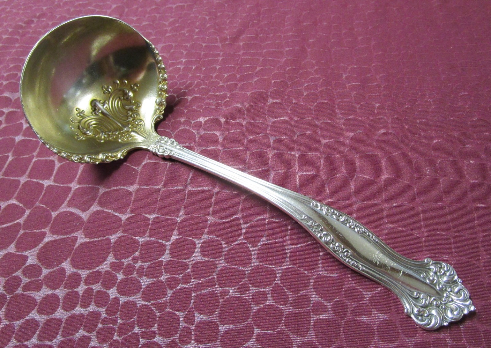 AVON 1901 Gravy Ladle Gilded Embossed Bowl Rogers Silverplate MRA? Monogram G
