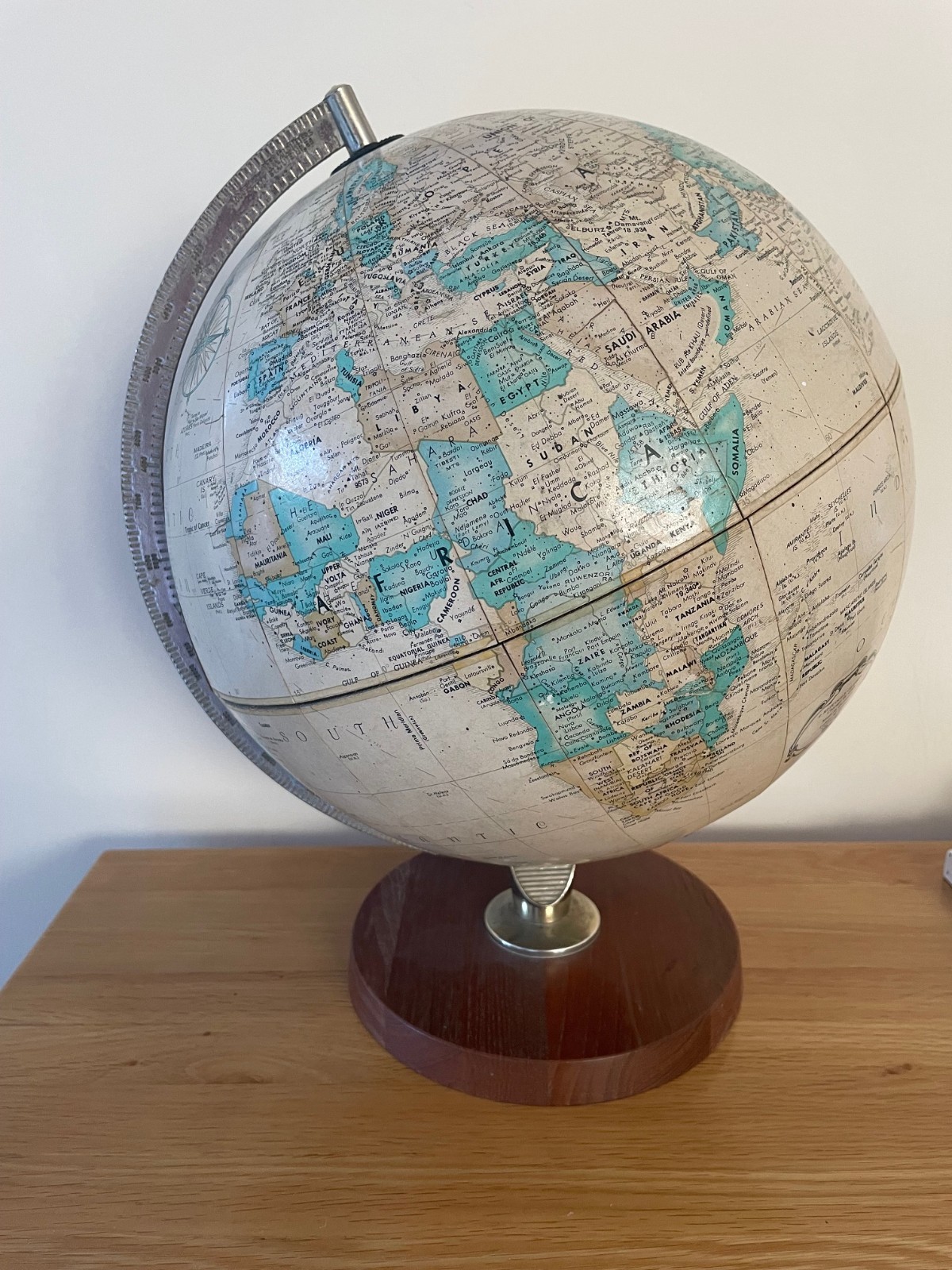 Vintage Replogle 12″ World Globe Chicago Ill. USA Scan-Globe World Classic Serie