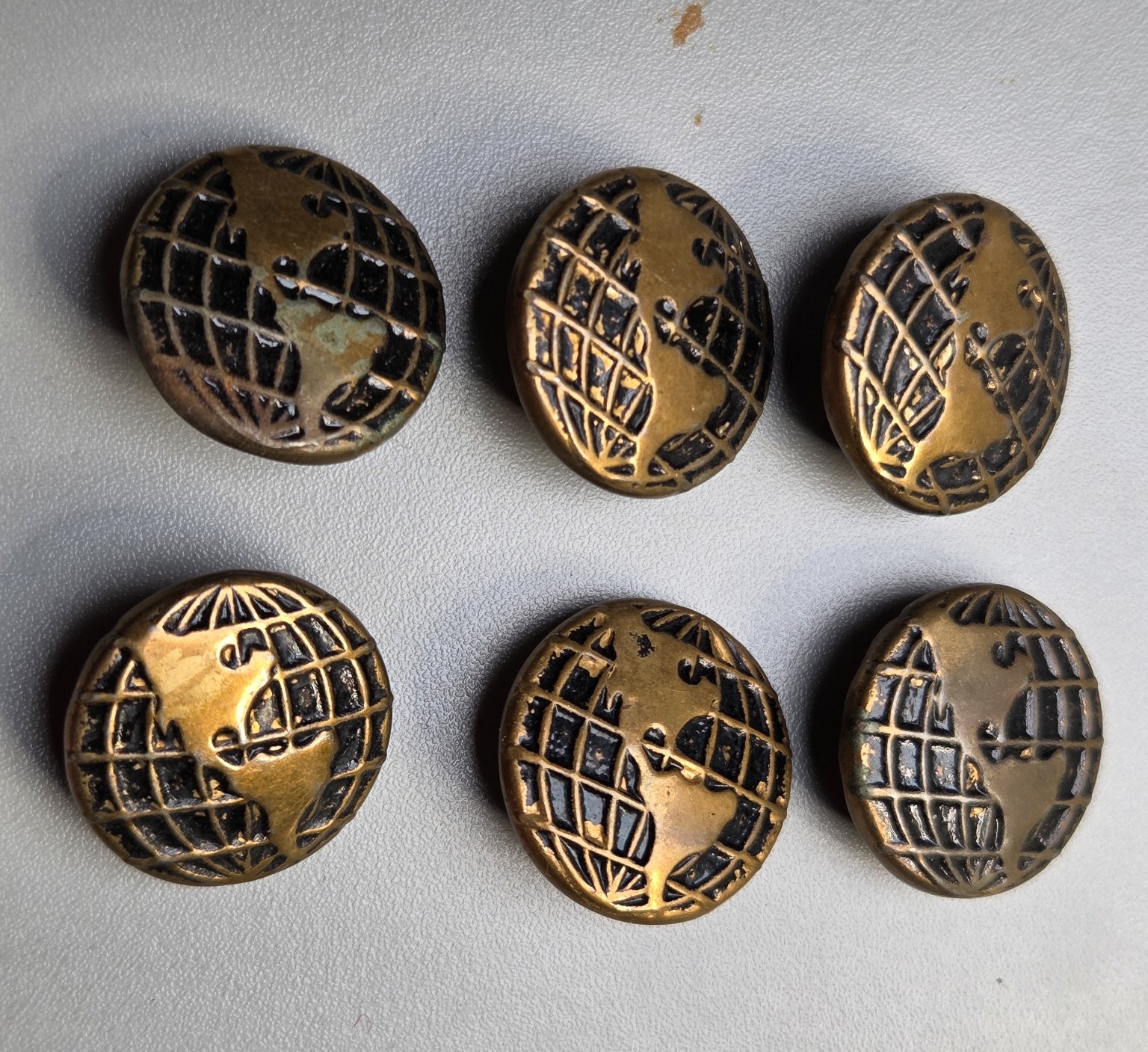 Antique Brass Buttons (6) Pictorial Globe 19 mm Loop Shank