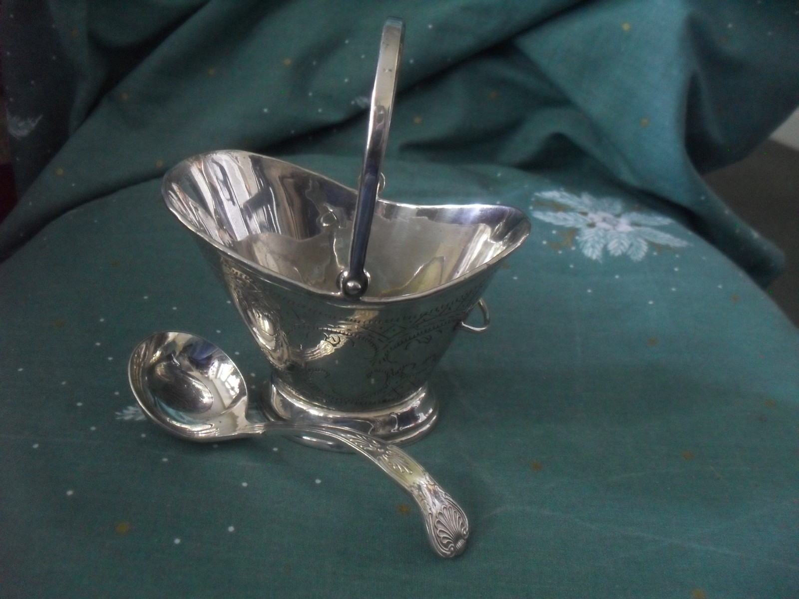 Vintage Silver Plated engraved helmet shape Sugar Bowl & kings pattern spoon