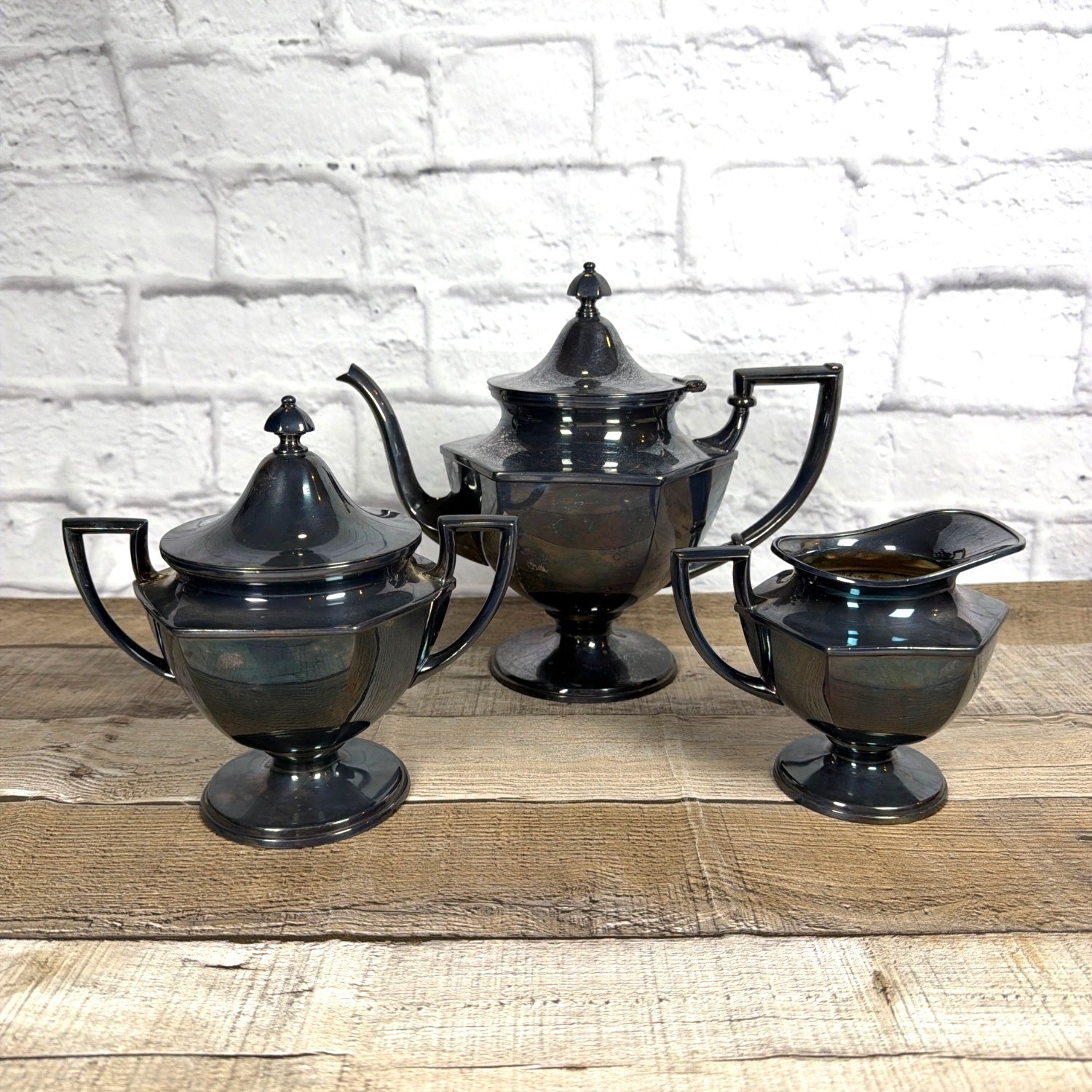 Vintage Art Deco Homan Silver Plate 3 Pc Sugar Bowl Creamer Tea Coffee Pot Set