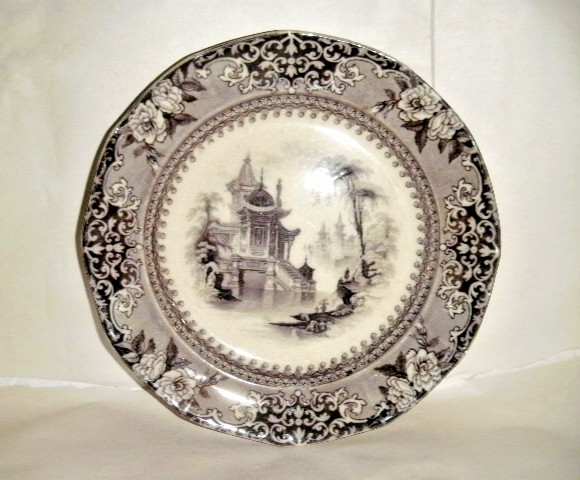 ANTIQUE FLOW BLACK 9-1/4″ COREA PATTERN MULBERRY DINNER PLATE CLEMENTSON 1839-64