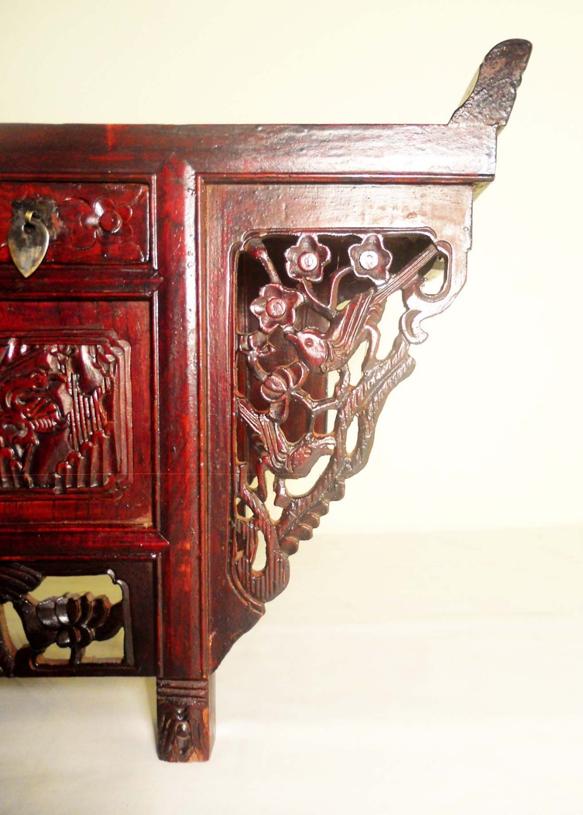 Antique Chinese Petit Altar (2811), Circa 1800-1849