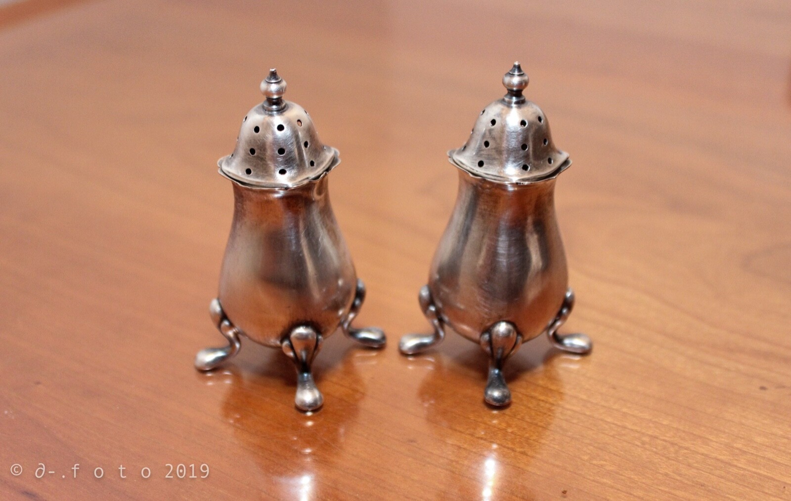Vintage Salt & Pepper Shakers Cheltenham & Co. LTD 566 /S EPNS Made in England