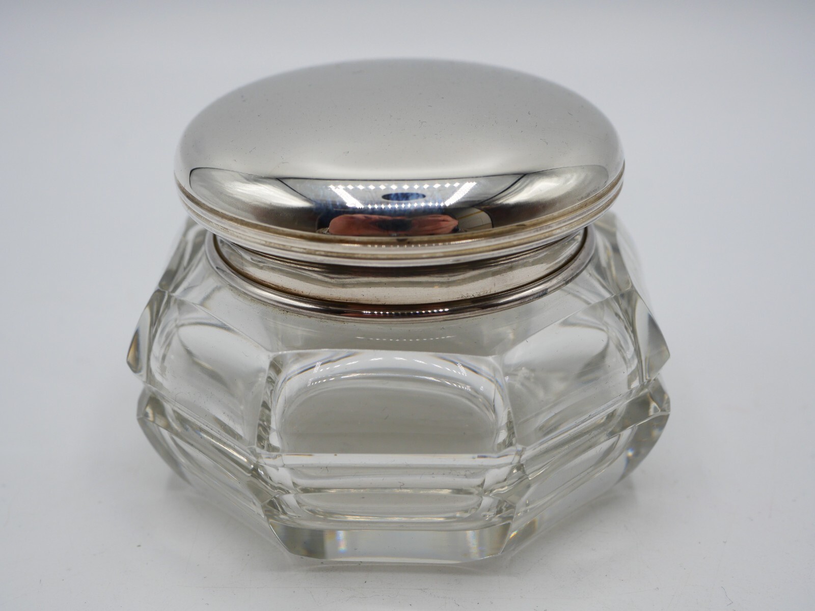 SOLID SILVER POINCON MINERVA 1ST TITLE ROUND BOX AND ART DECO CRYSTAL
