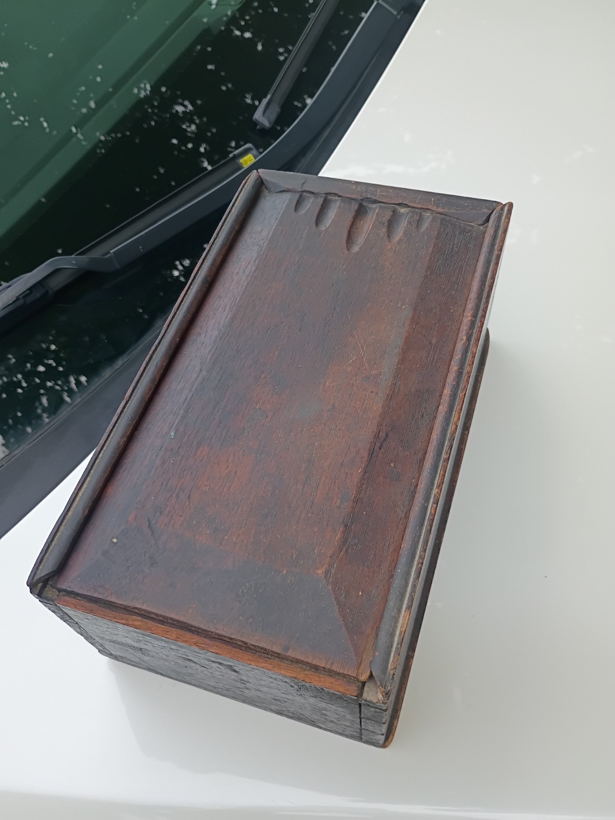 19th Century Early Dovetailed Slide-Top Candle Box with Chamfered Lid AAFA