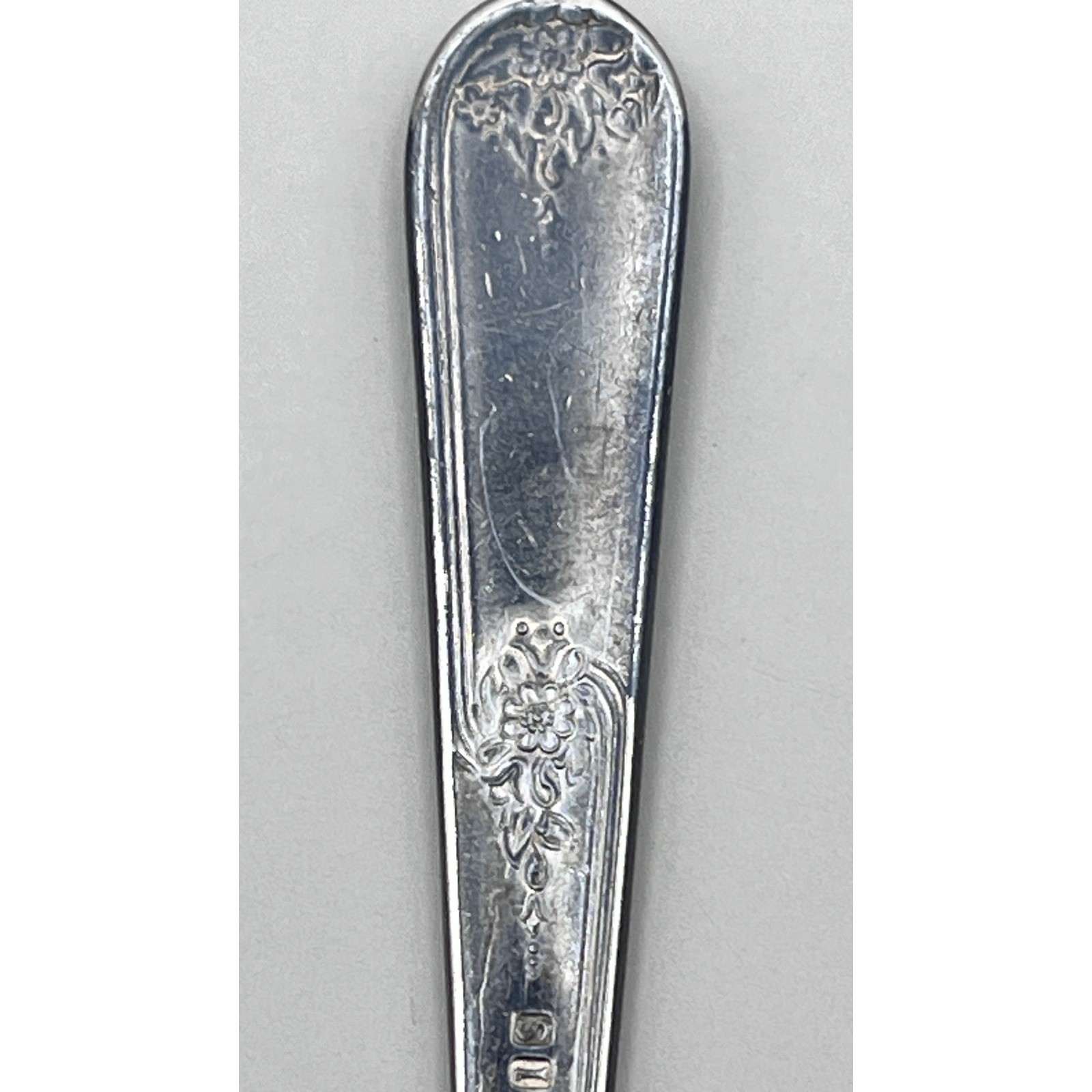 Holmes & Edwards Lovely Pattern Silverplate Youth Baby Fork Vtg 1937 IS 4.25″