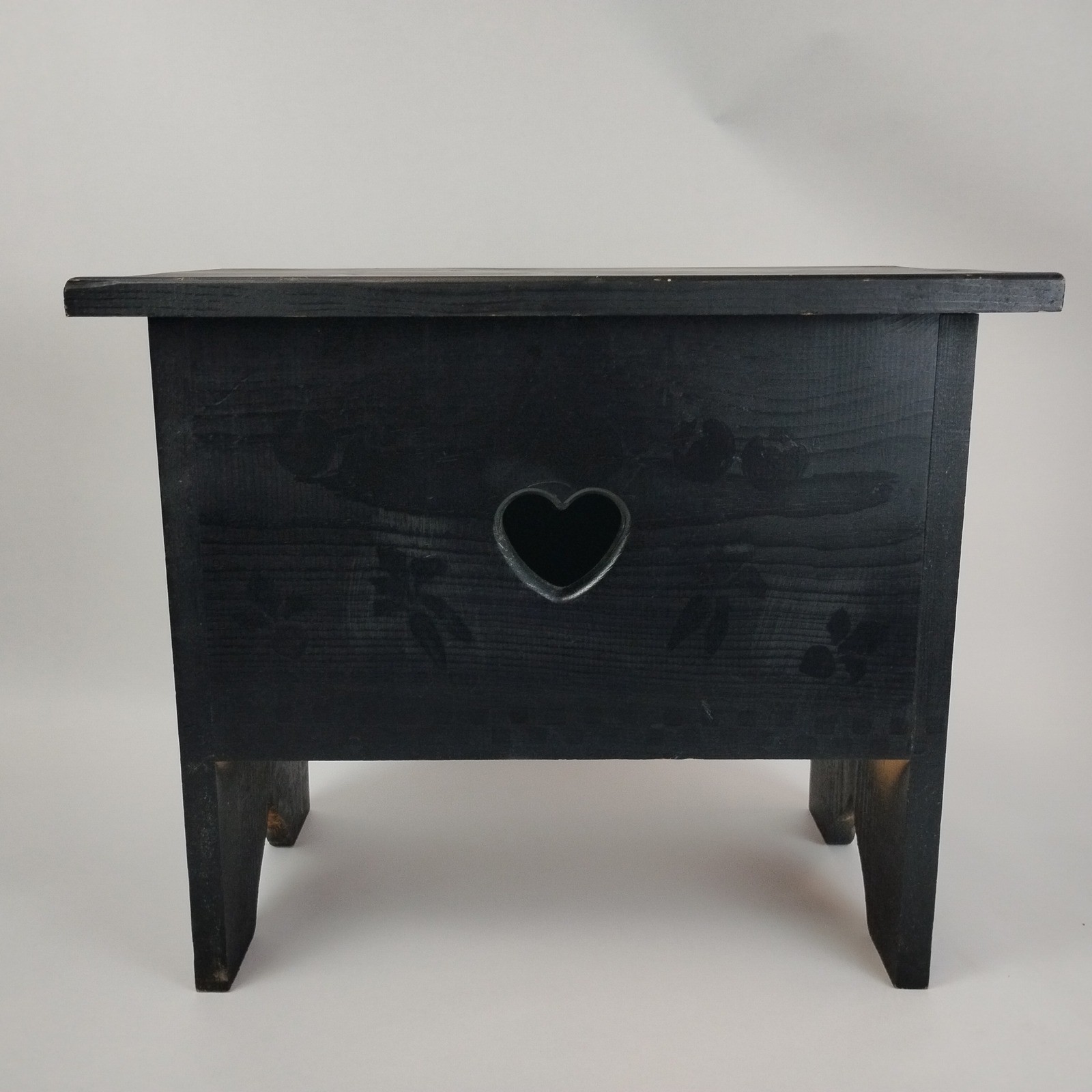Handmade Black Solid Wood Storage Step Stool Heart Cutout Rustic Chest 17″ T Box