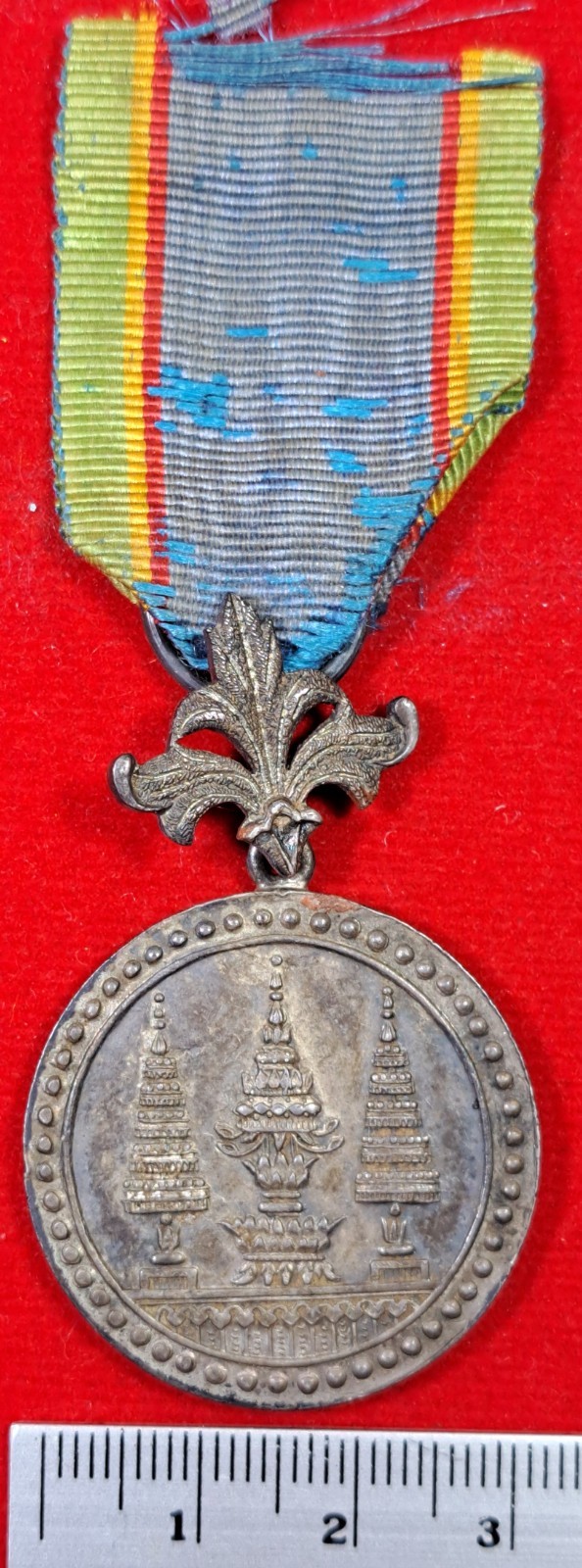 1902 Thailand, A Most Noble Order Of The Crown, Vi Class Silver Medal, UNC #256