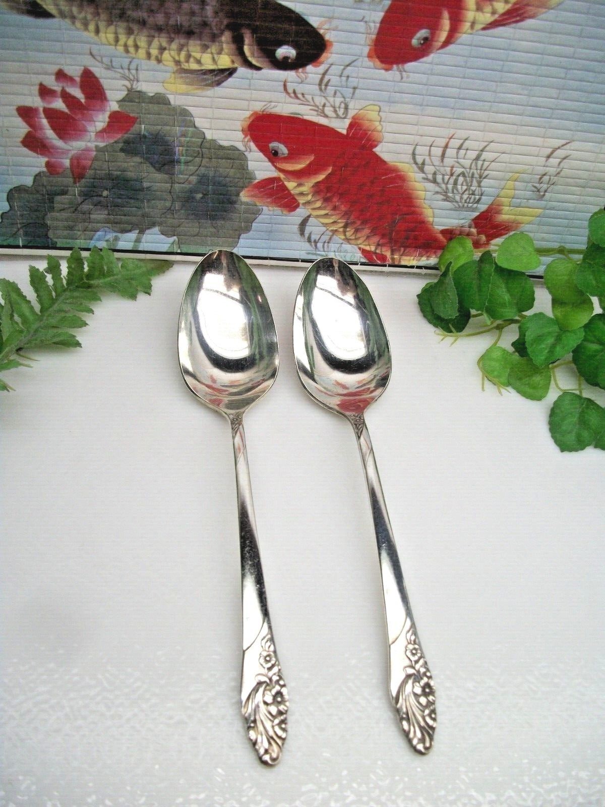 2 Oneida Silver Community EVENING STAR Silverplate Oval Place Soup Spoons 1950