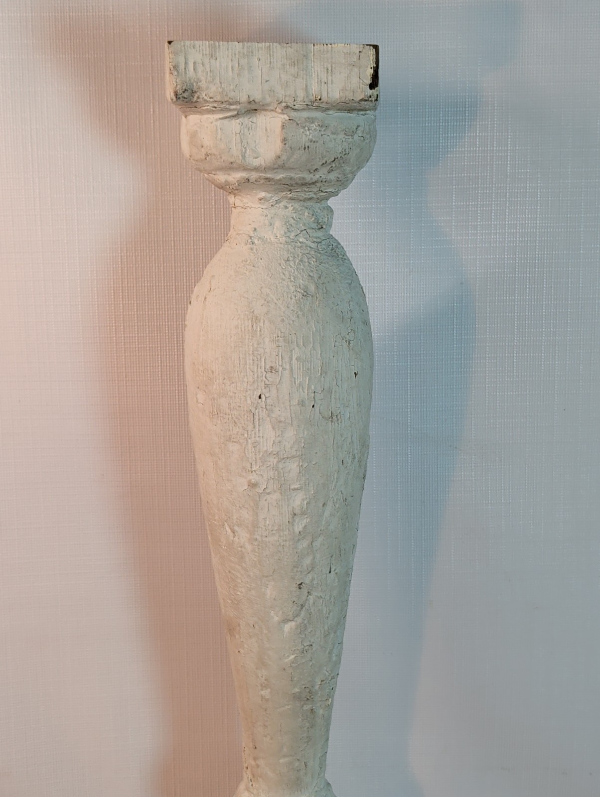 Vtg Primitive Spindle White Chippy Architectural Baluster Cottage Core 16 x 3″