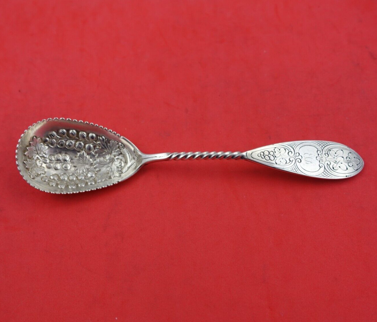 George Sharp Sterling Silver Preserve Spoon Twisted Berry Leaves in Bowl 6 3/4″