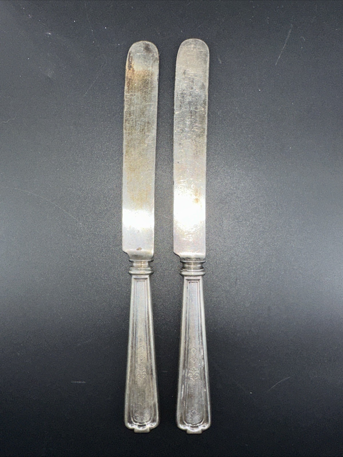 LOUVAIN INTERNATIONAL Silverplate Old French Hollow Knife lot of 2