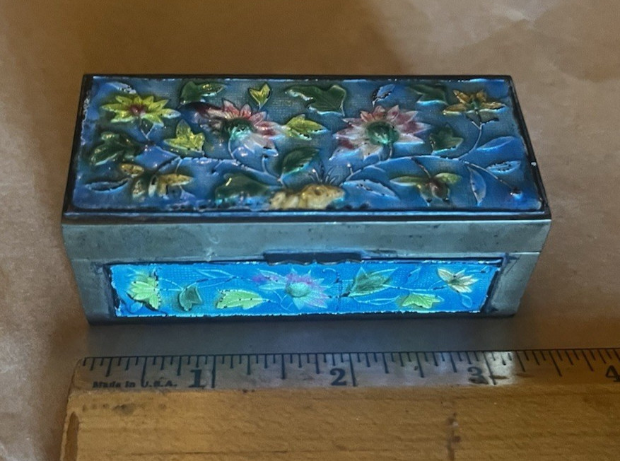 🟩Antique Brass Enameled Floral Motif Stamp Box Marked China
