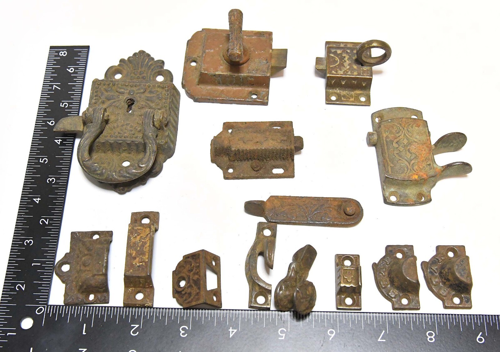VINTAGE LOT OF 14 EASTLAKE STYLE DOOR LATCHES, RECEIVERS AND OTHER MISC PARTS