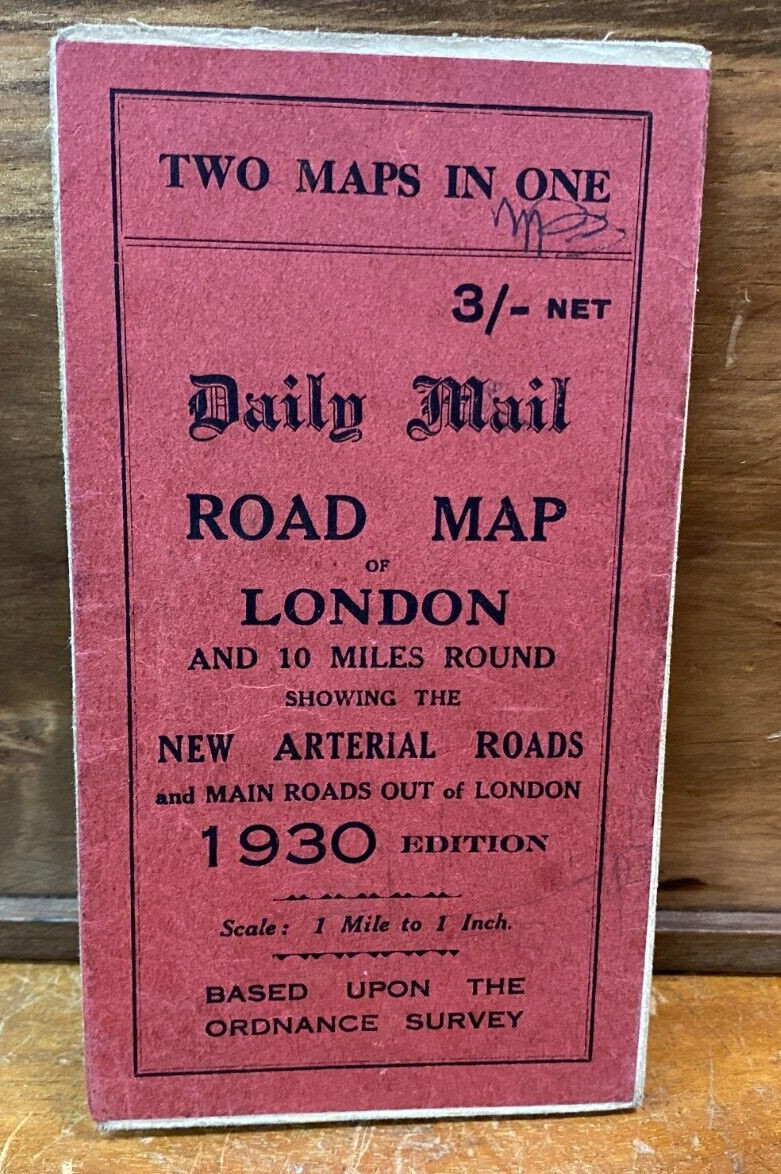Lovely Daily Mail Road Map of London and South East England 1930 Edition A895