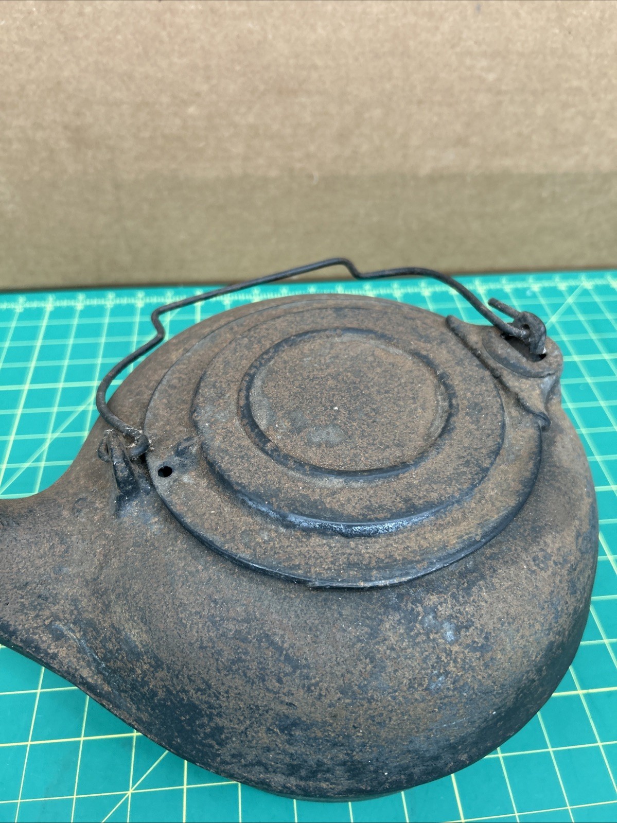Antique Cast Iron Tea Kettle Gate Mark Embossed 8 Metal Bail Handle For Restore