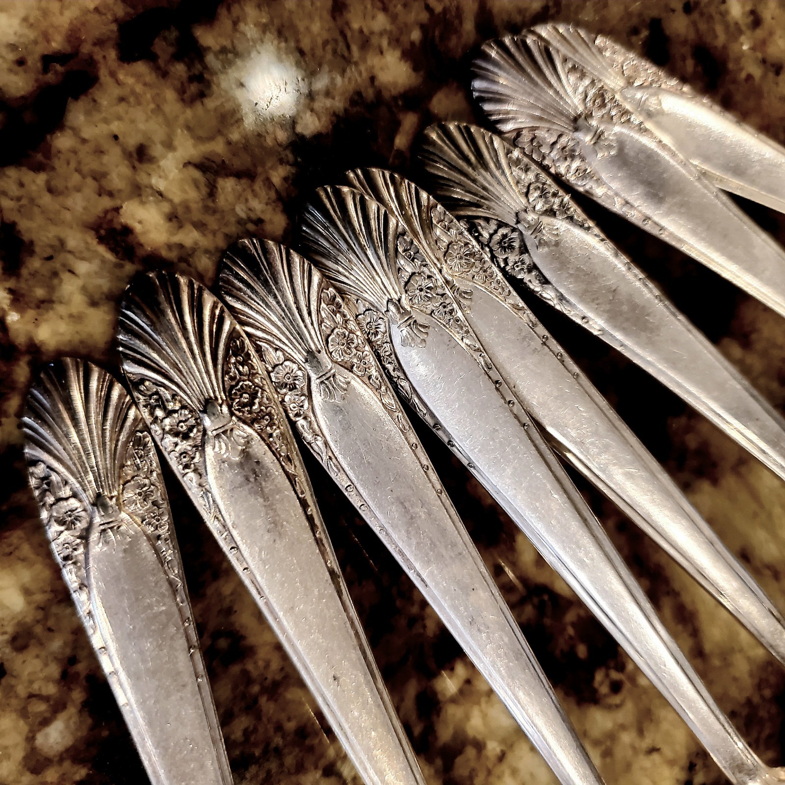 8 Crown Silverplate TeaSpoons Spoons International Crown Radiance Art Deco 1939