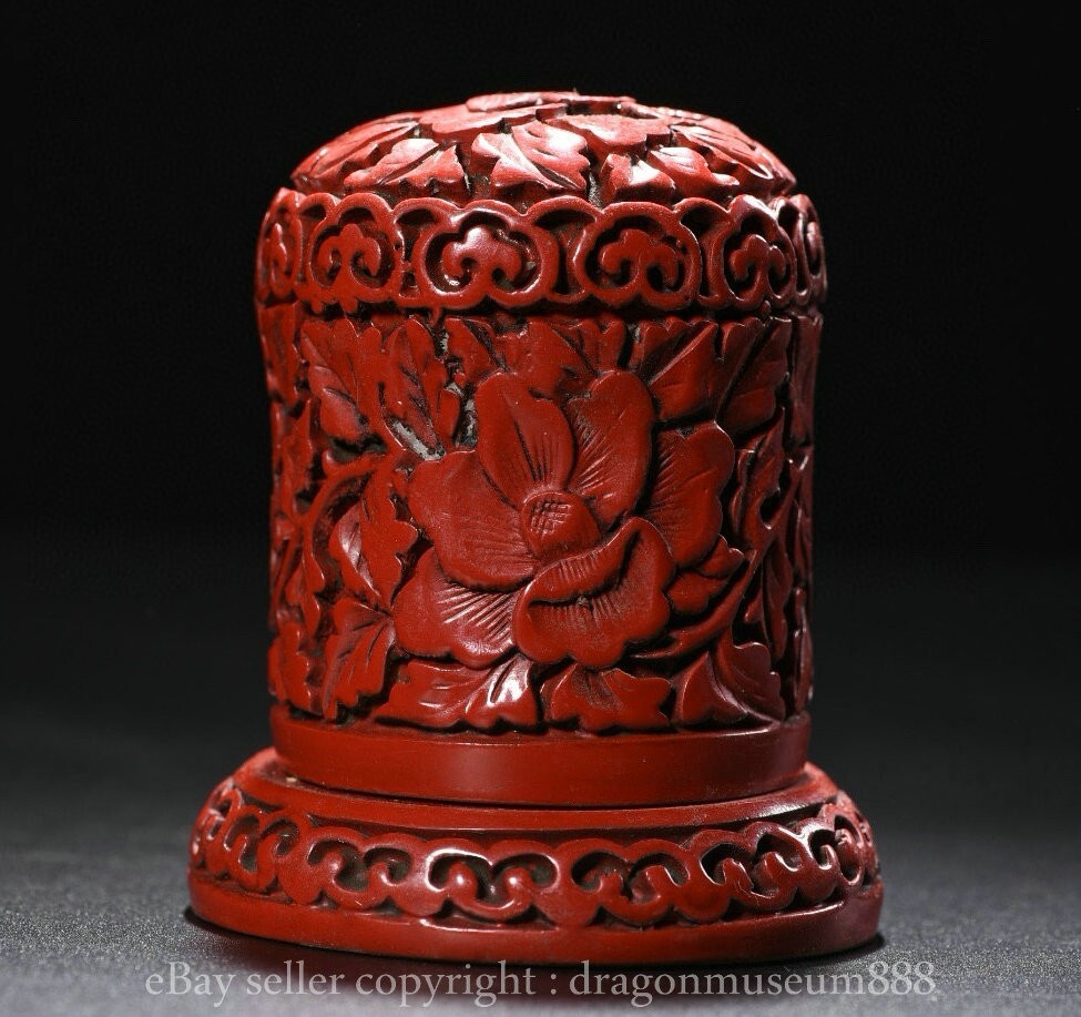3.4″ Old Chinese Red Lacquer Ware Wood Carving Lotus Flower Toothpick Box