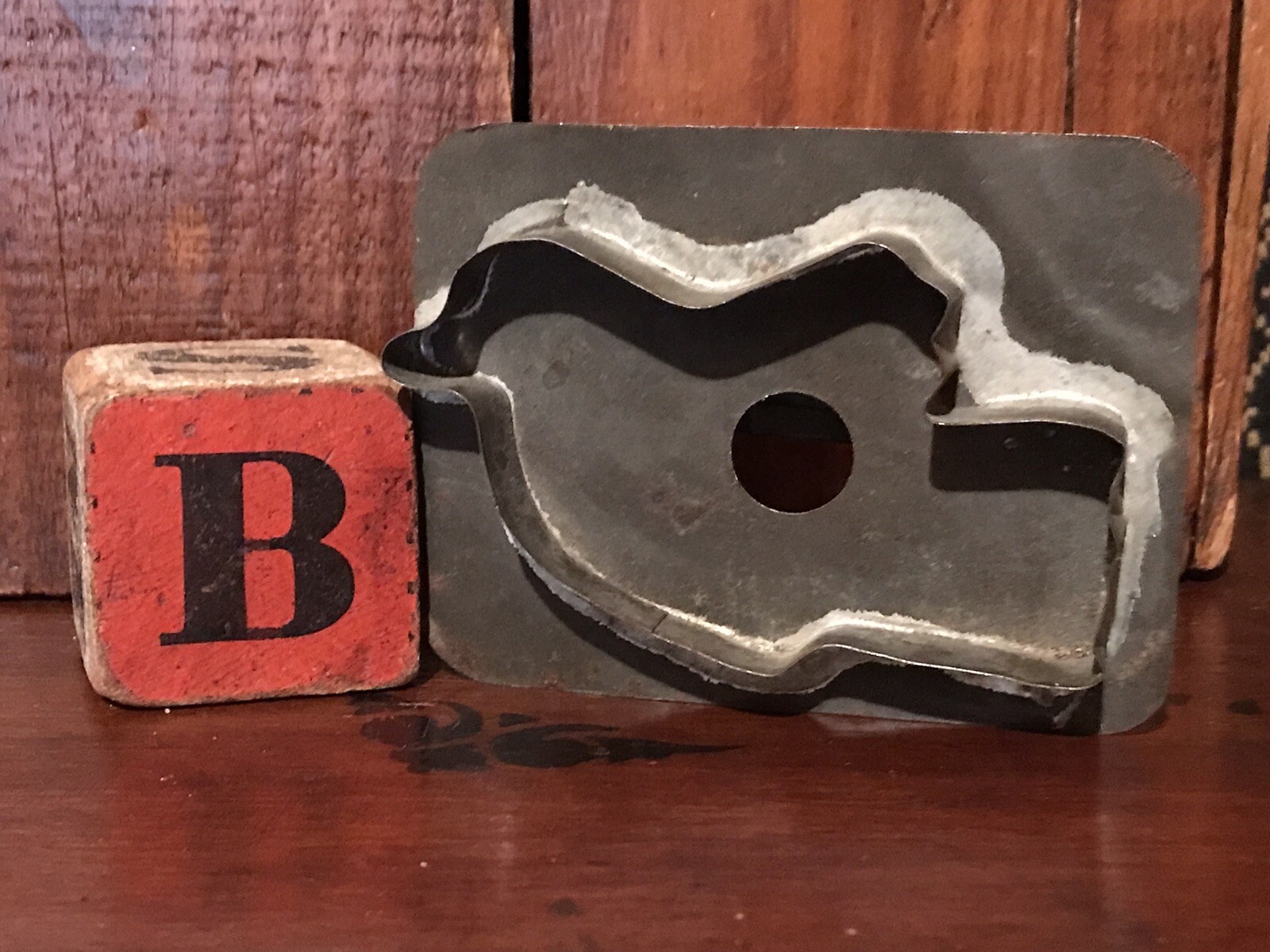 Antique Primitive Folky Bird Tin Tinware Cookie Cutter & Old Toy Block AAFA