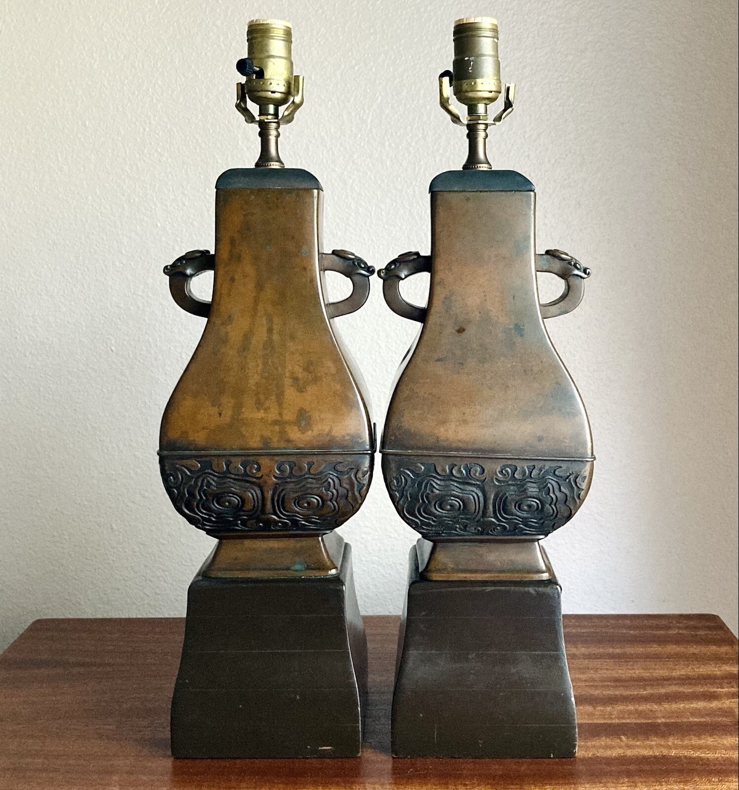 Pair of Antique Japanese Bronze Archaic Style Vase Lamps, Late Edo or Meiji Era