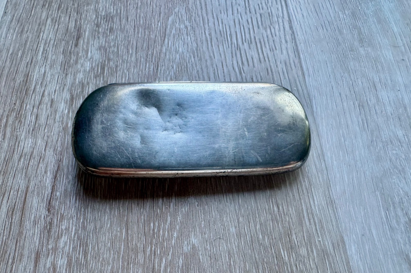 ANTIQUE STERLING SILVER EYEGLASS Case, very ornate