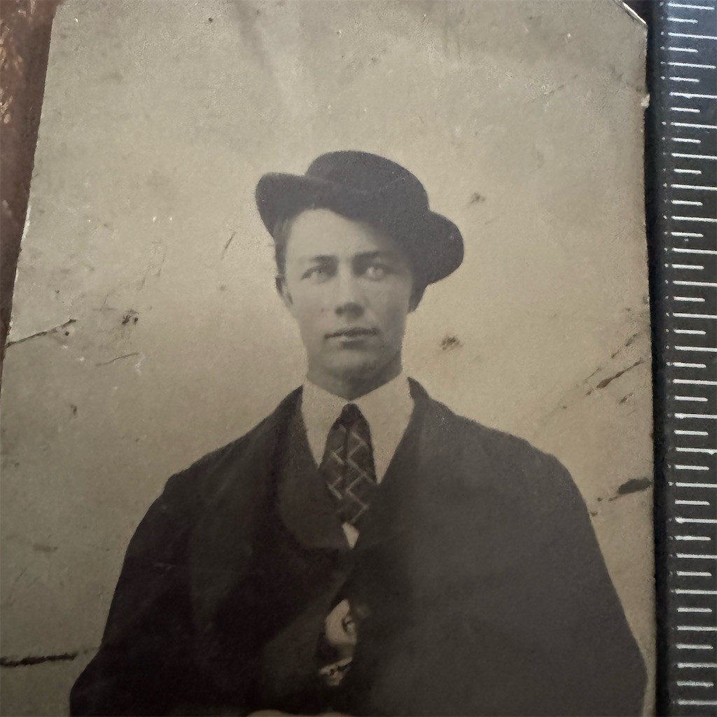 Antique Tintype Photo Portrait Young Man Suit Bowler Hat Black White estate KY
