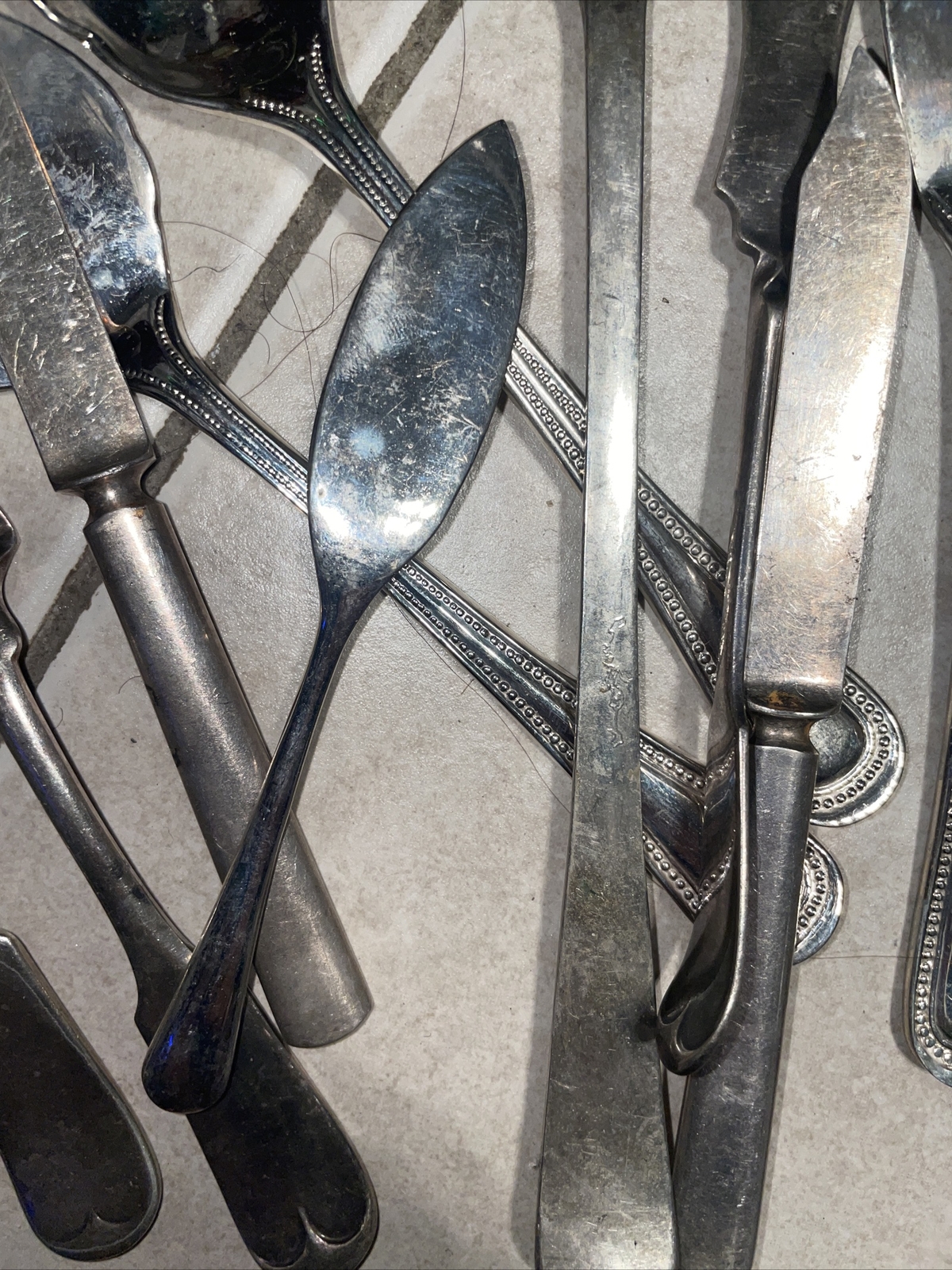 ANTIQUE SILVERPLATE TABLEWARE LOT FORK KNIFE SPOON SERVING