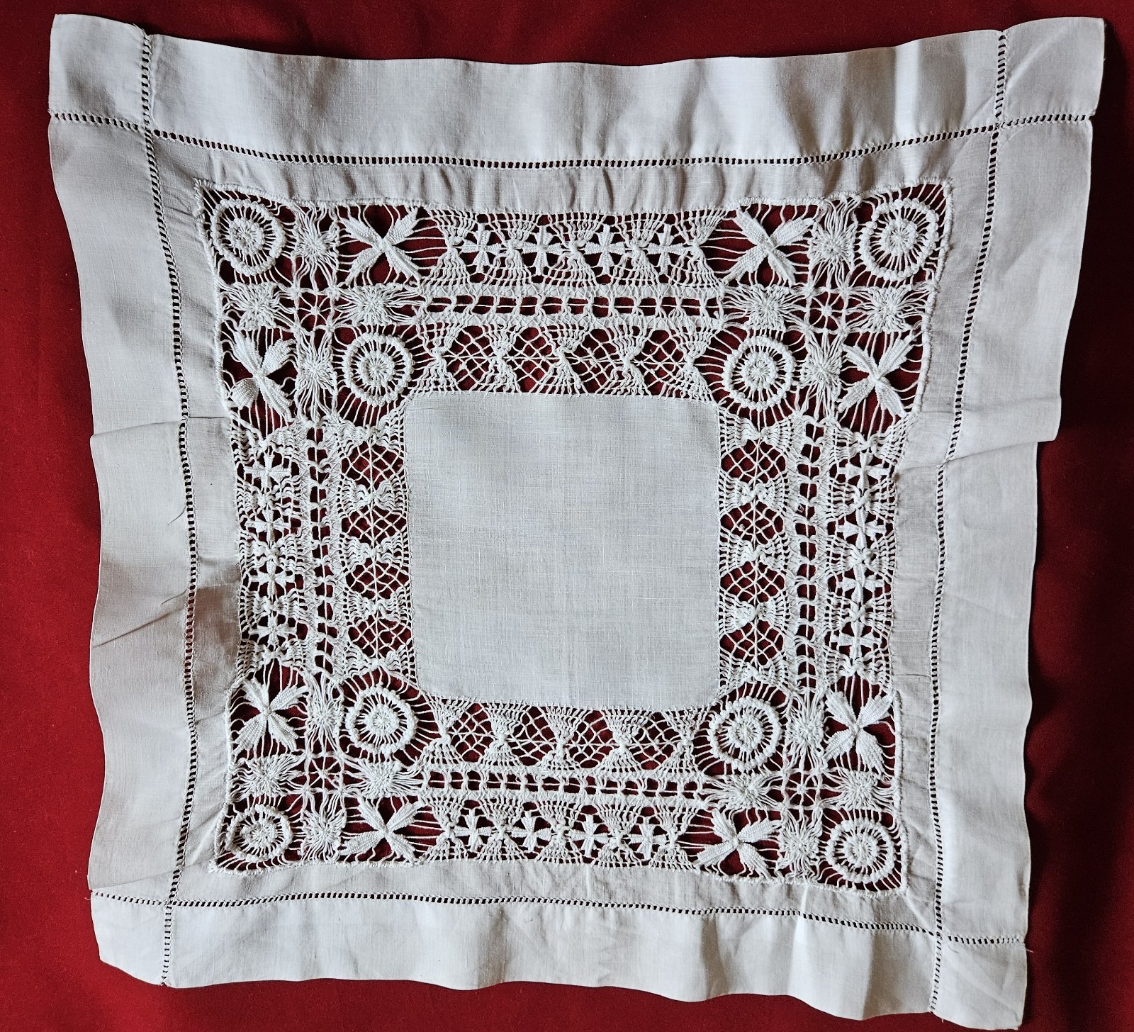 16×16″ Victorian Cloth Ladder Lace Wide Border Tenerife Needlework Embroidery