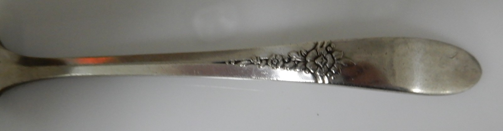 Vintage 1939 Oneida Tudor Plate “Fantasy” Pattern Silverplate Cream Ladle