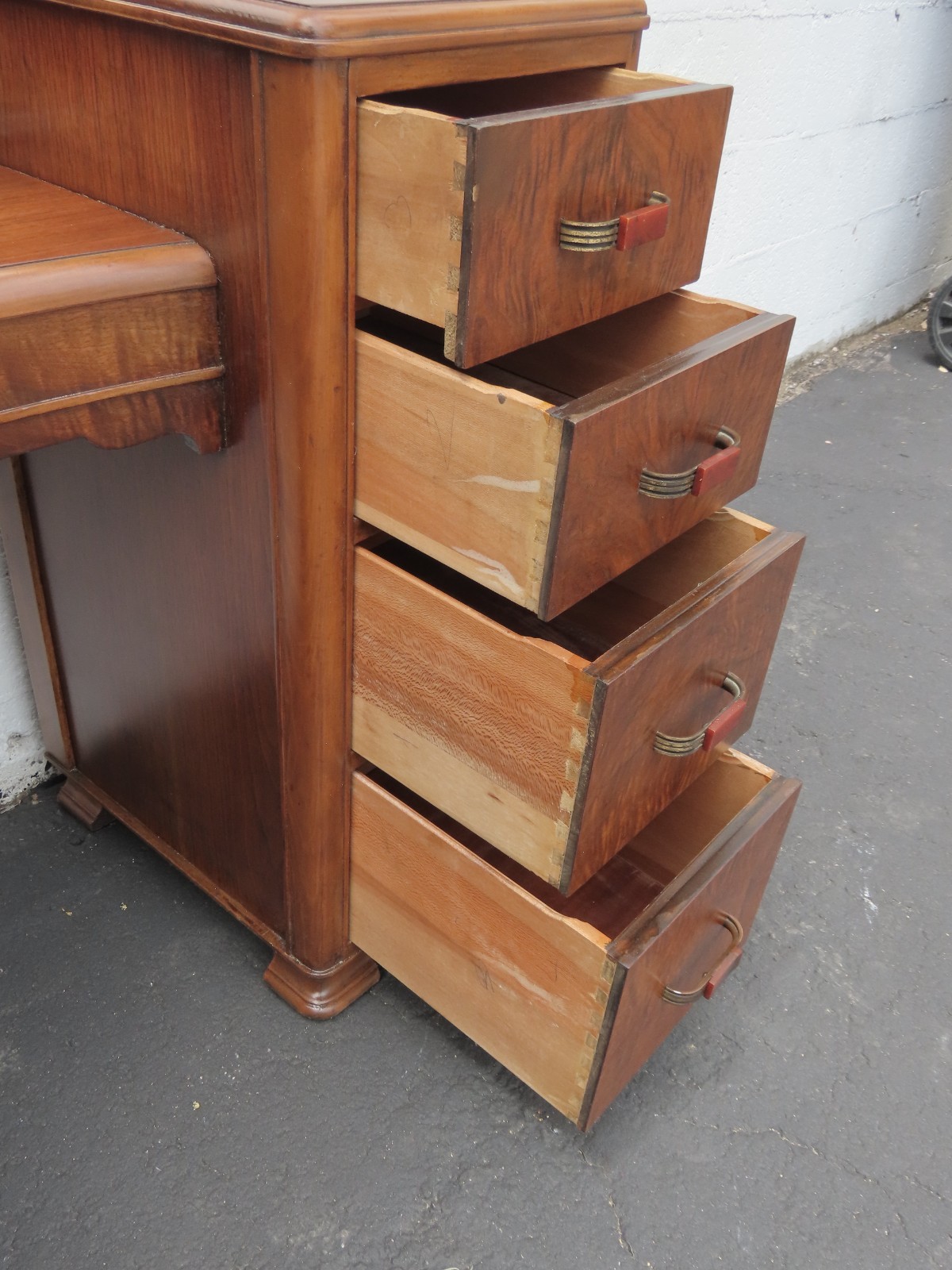 1920s Art Deco Vanity Makeup Table with Bakelite Handles 6580