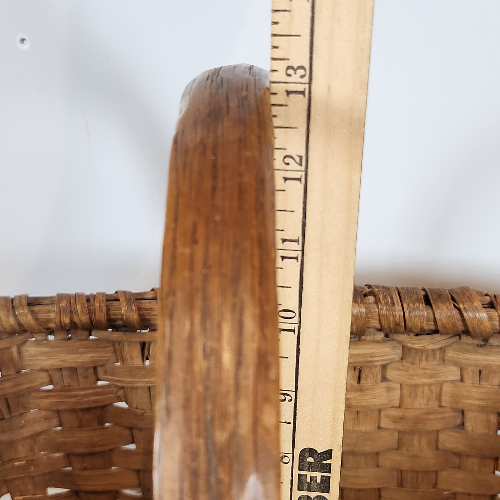 Antique Split Oak Wood Primitive Farmhouse Gathering Basket Bendwood Handle