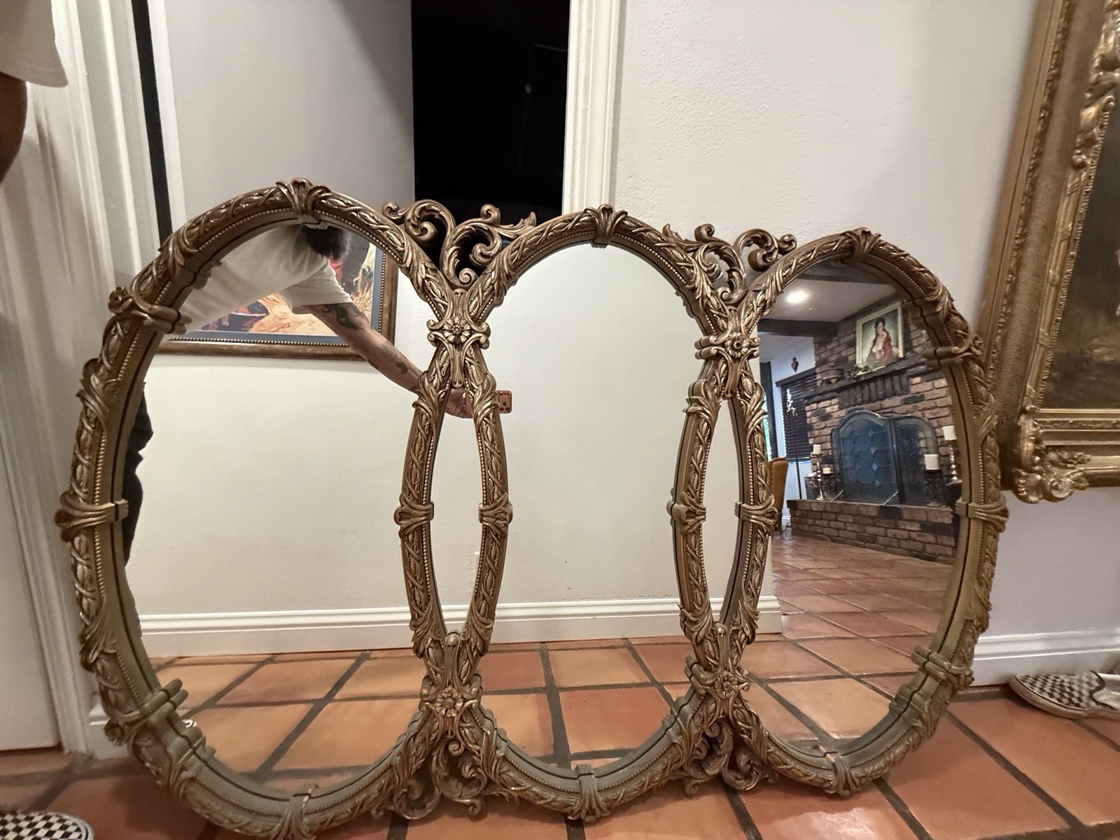Vintage Gold Hollywood Regency Triple Interlocking Oval Wall Mirror Bassett Bf1