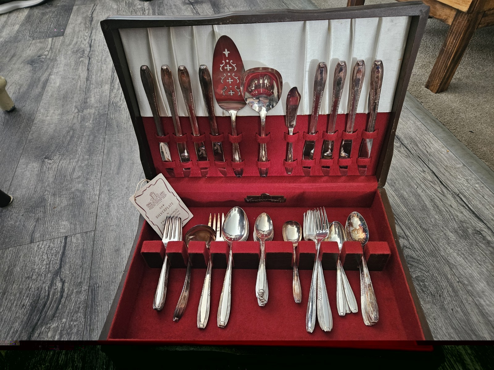 Lot of 51 Wallace Harmony House Serenade (1944) Silverplate Flatware