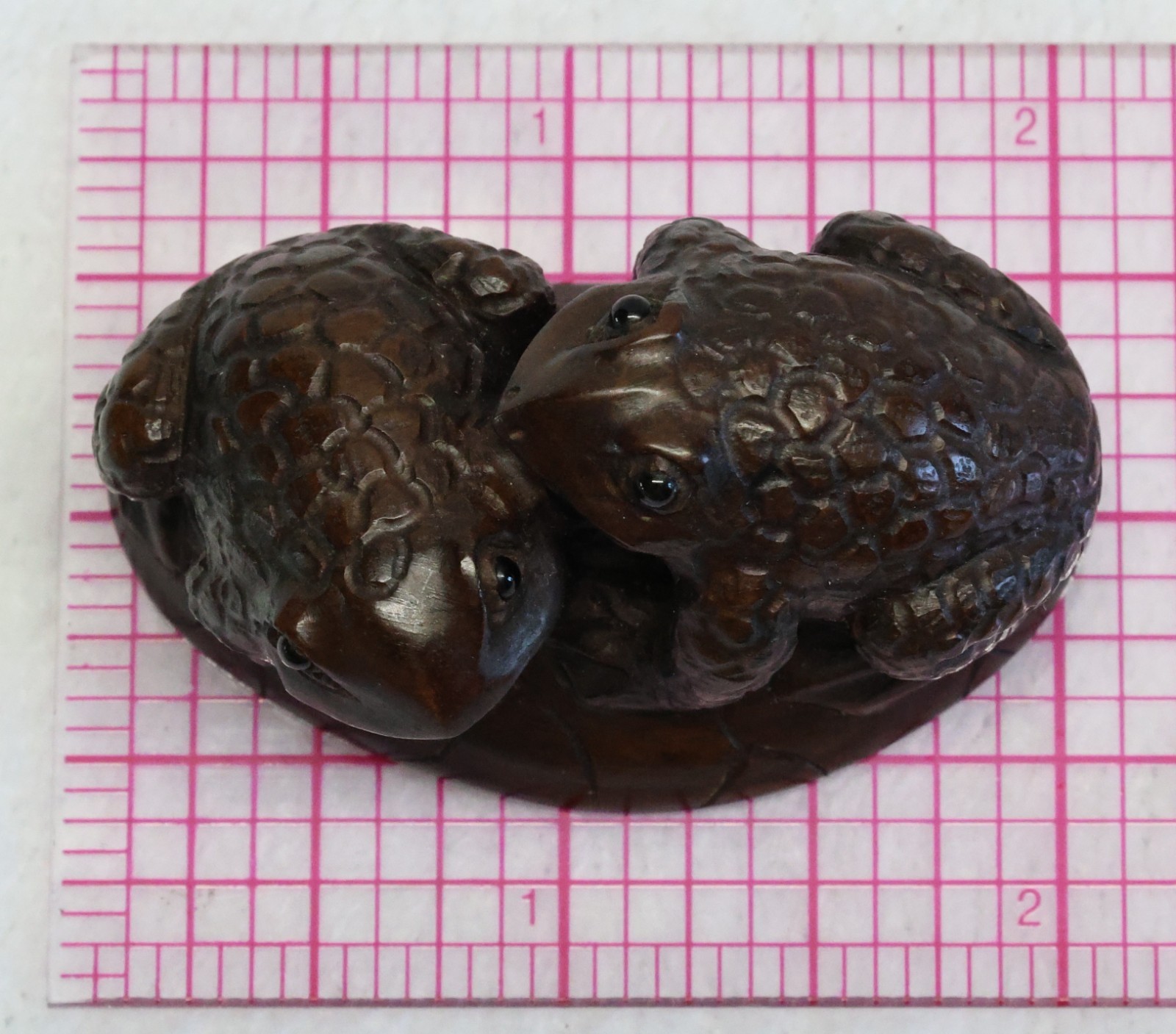 Vintage Hand Carved Wooden Pair of Toads or Frogs on Lily Pad Netsuke – Signed
