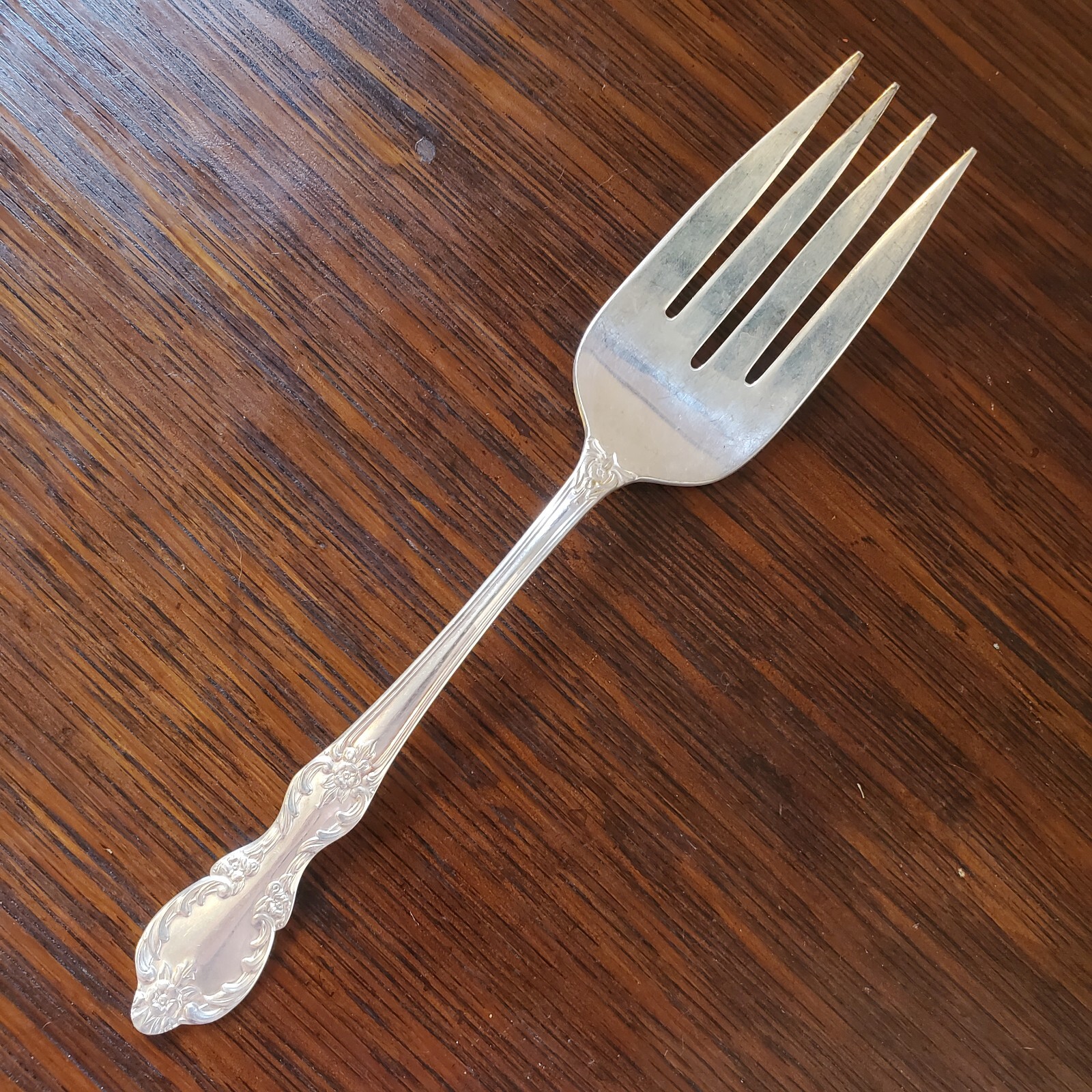 2pc MAGNOLIA Rogers Serving Set MFG.CO Extra Plate Silver Ware Fork & Spoon 9″
