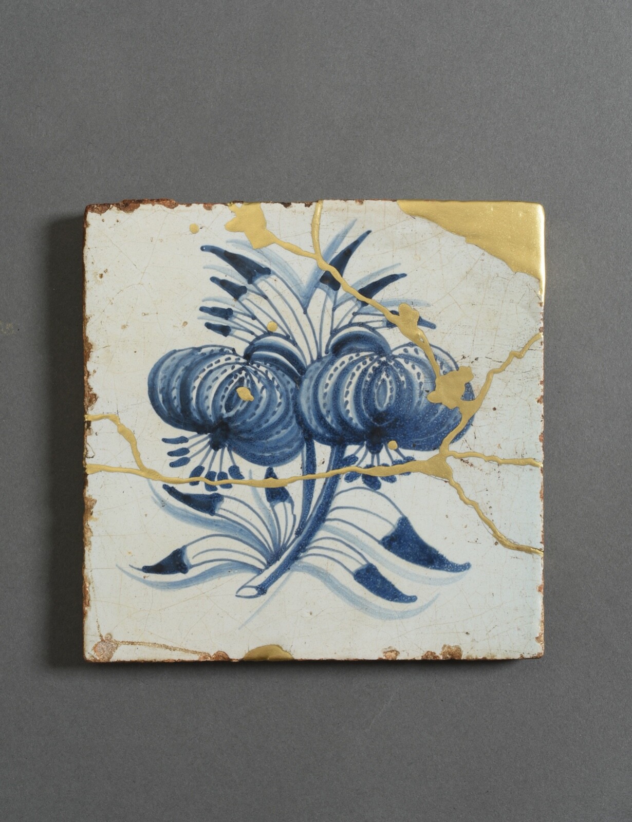 Antique 1700s DELFT faience Tile, Large Frisian flower, Dutch Harlingen Blue Whi
