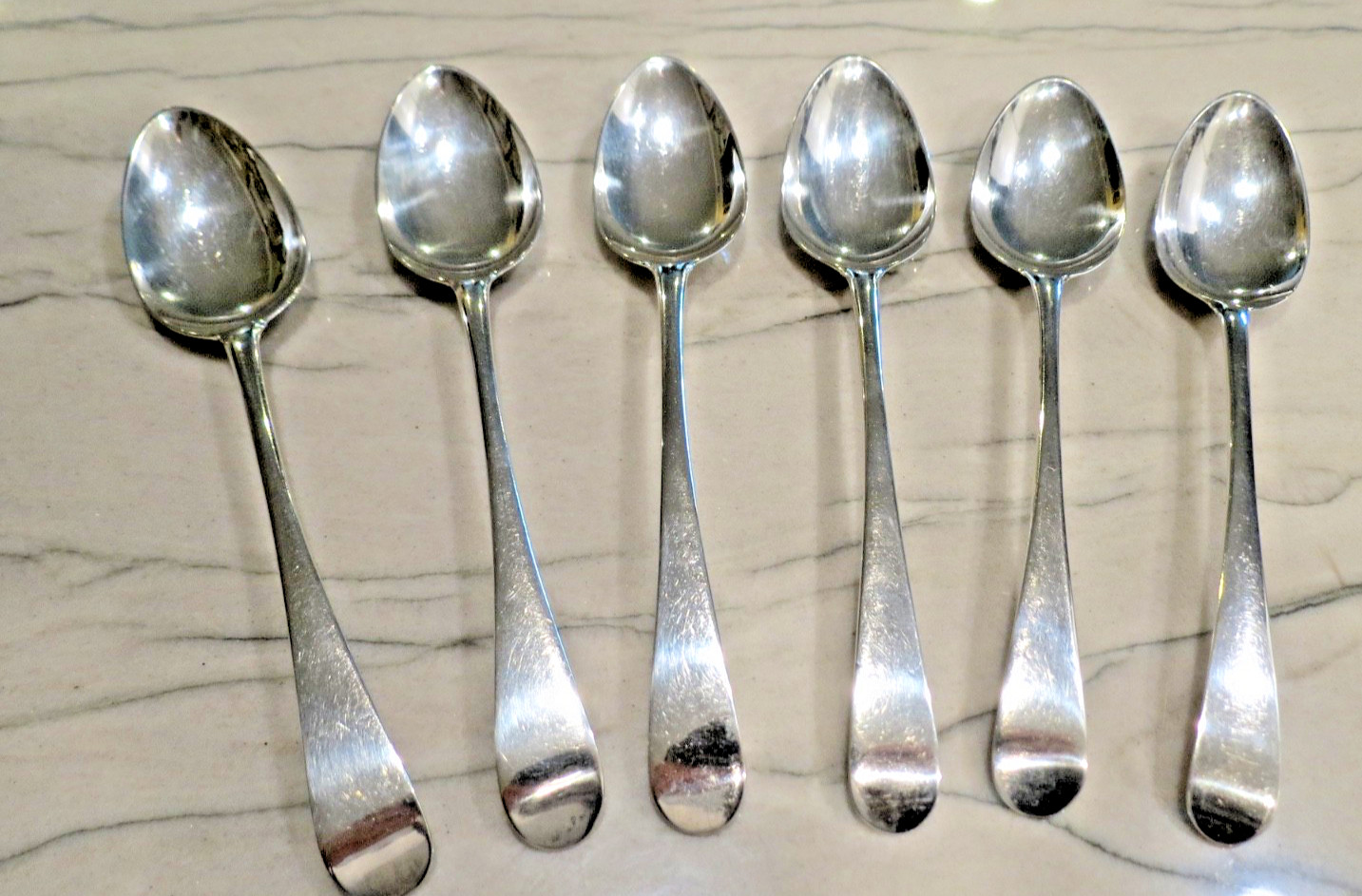 Hester Bateman Sterling Silver Dessert Soup Spoons 1787 No Mono